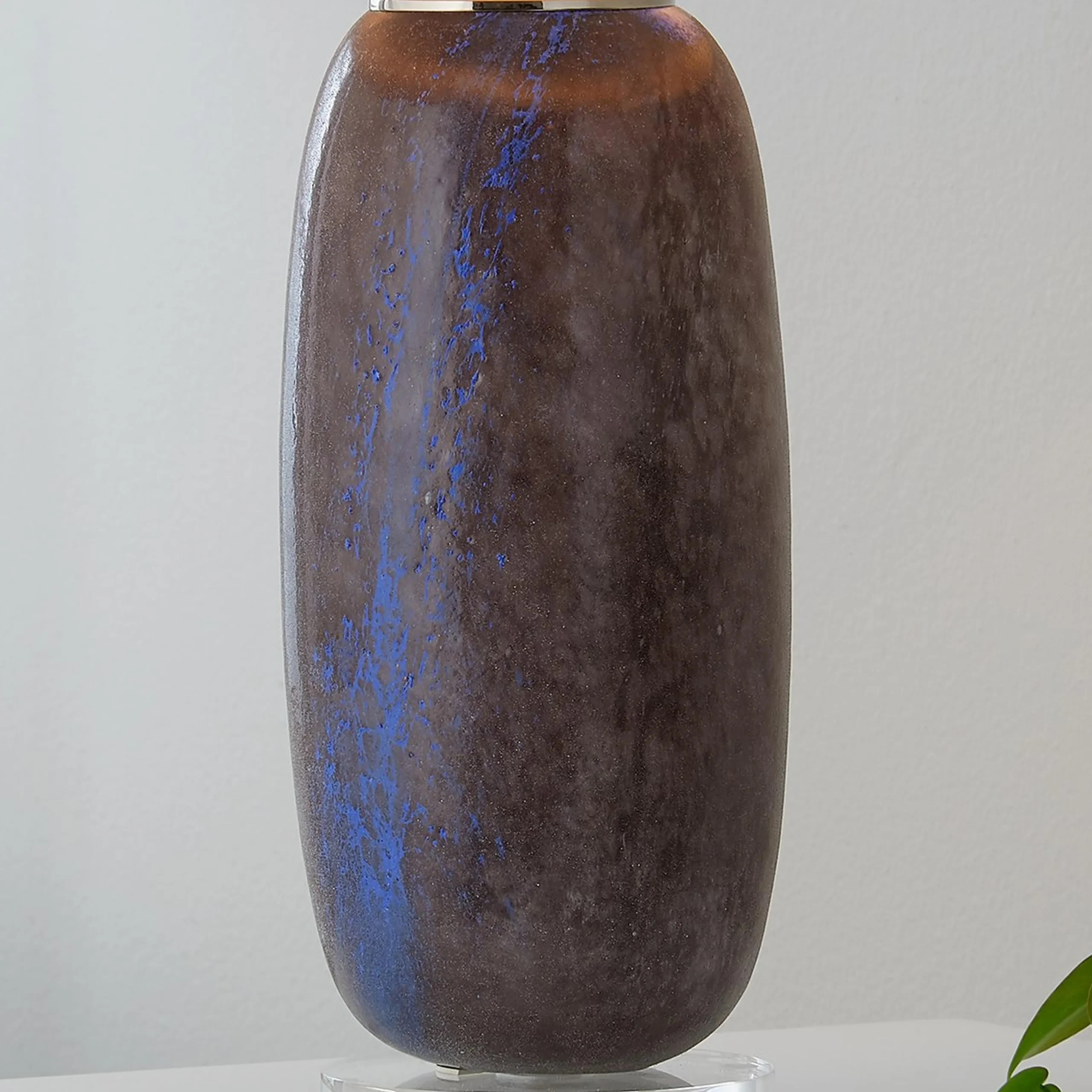 Graphite Art Glass Table Lamp