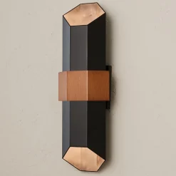 Helmsley Outdoor Sconce - Large