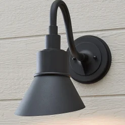 Hunter Outdoor Sconce - Small