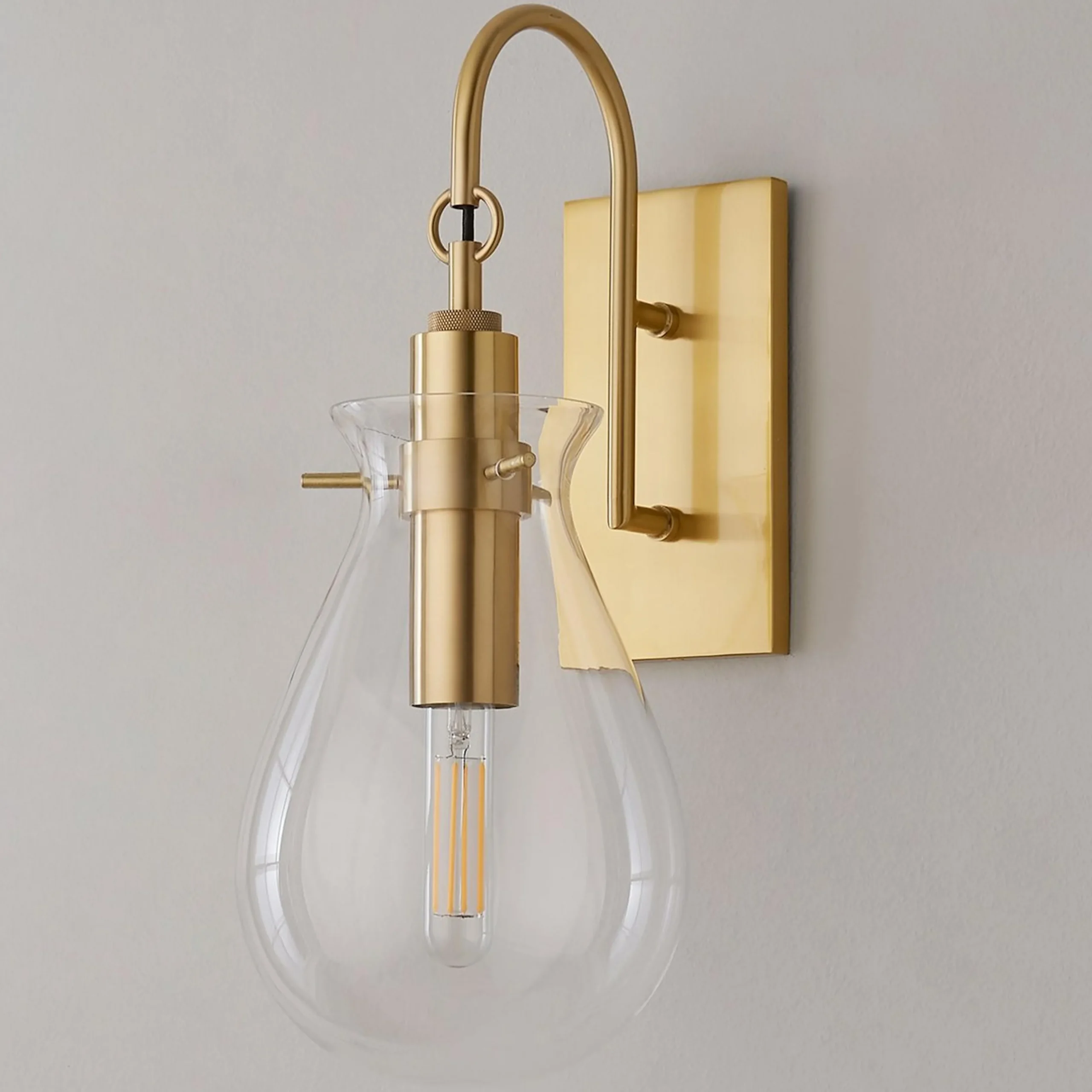 Huttonspark Sconce