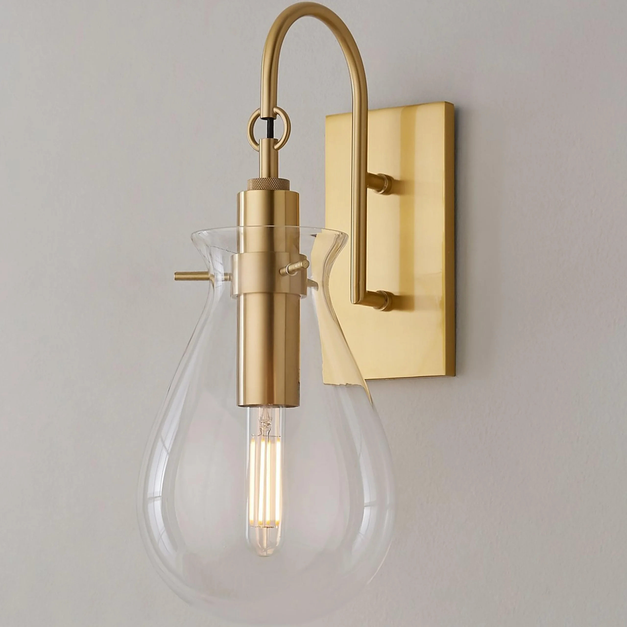 Huttonspark Sconce