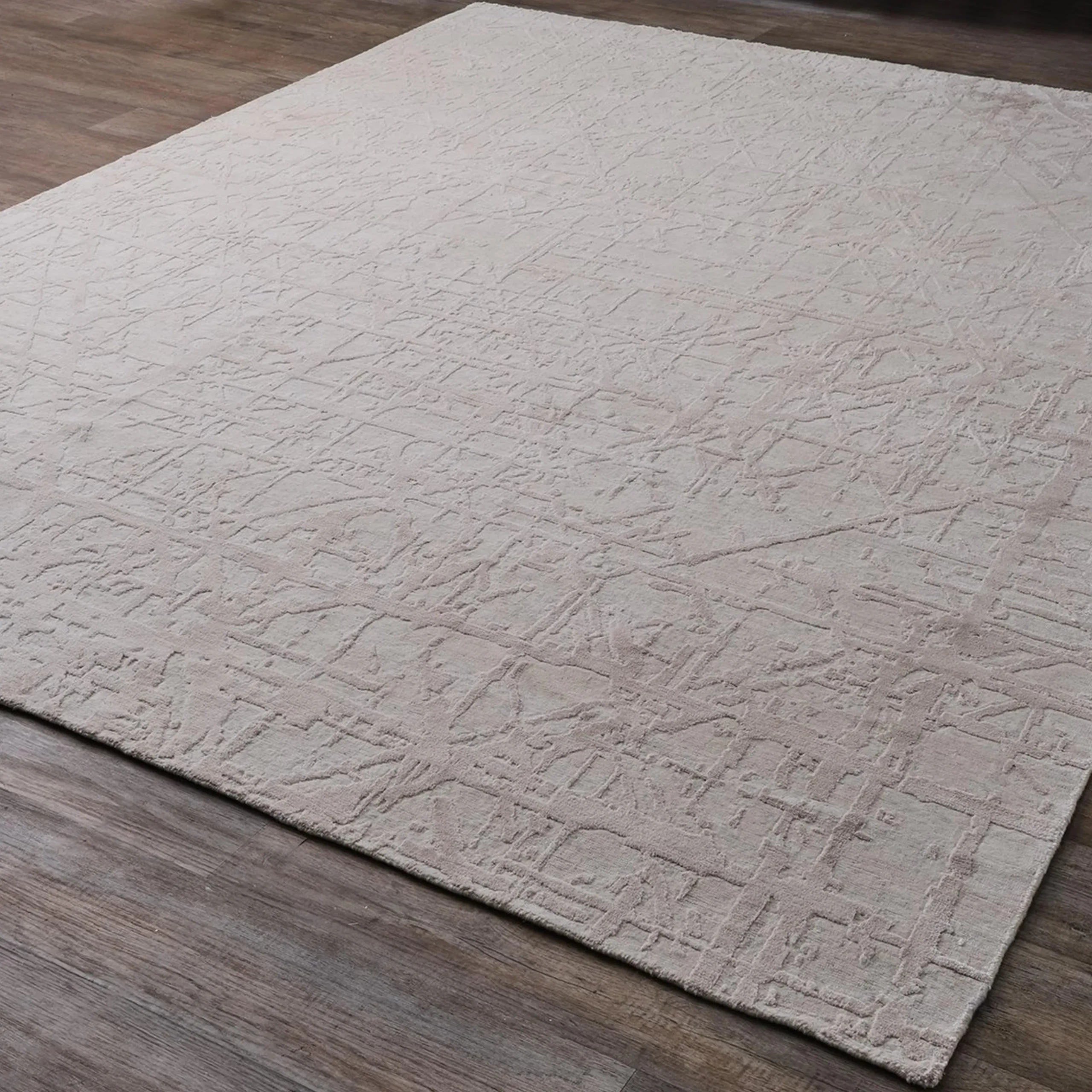 Hyas Hand-Knotted Rug