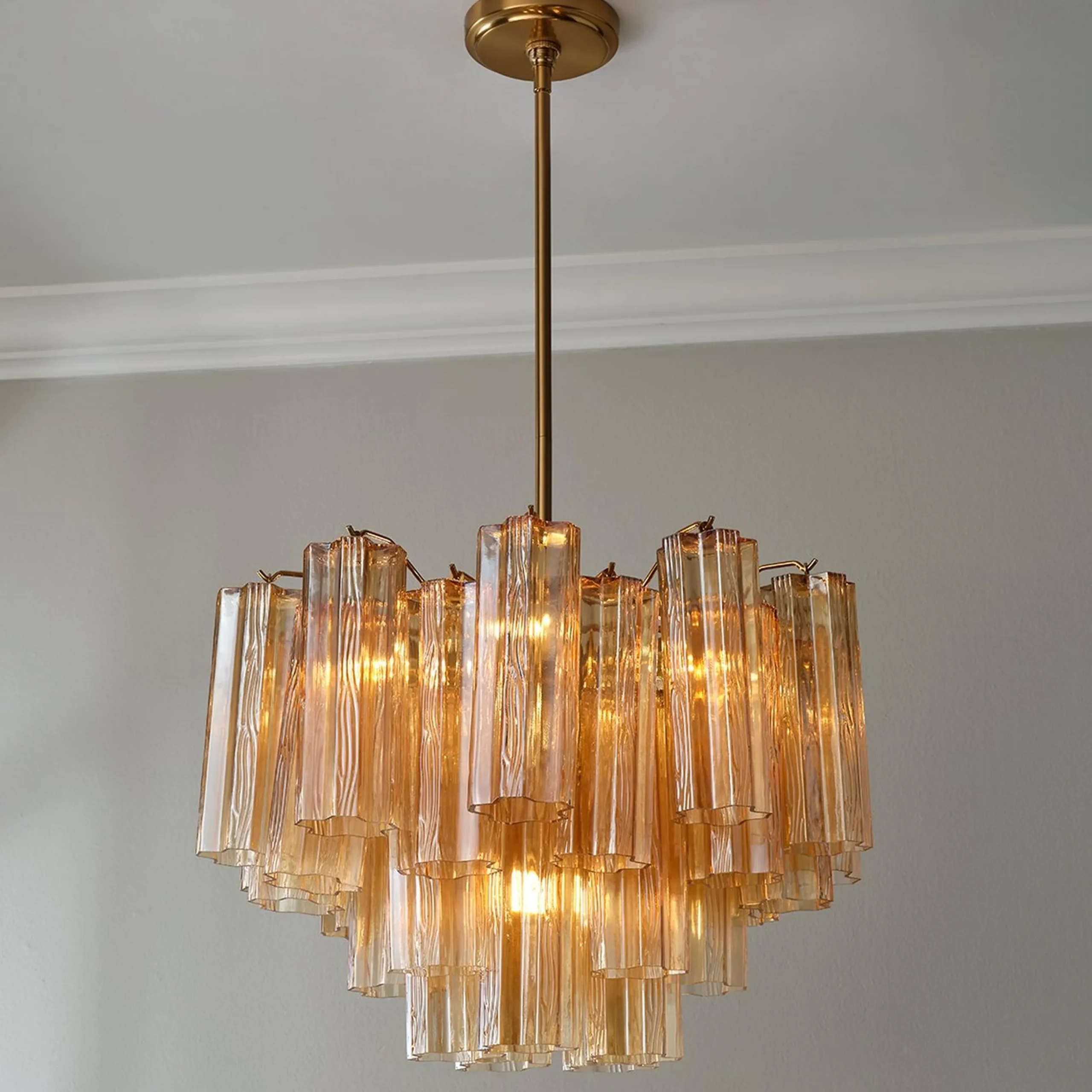 Imondo Chandelier - 6 Light - Amber