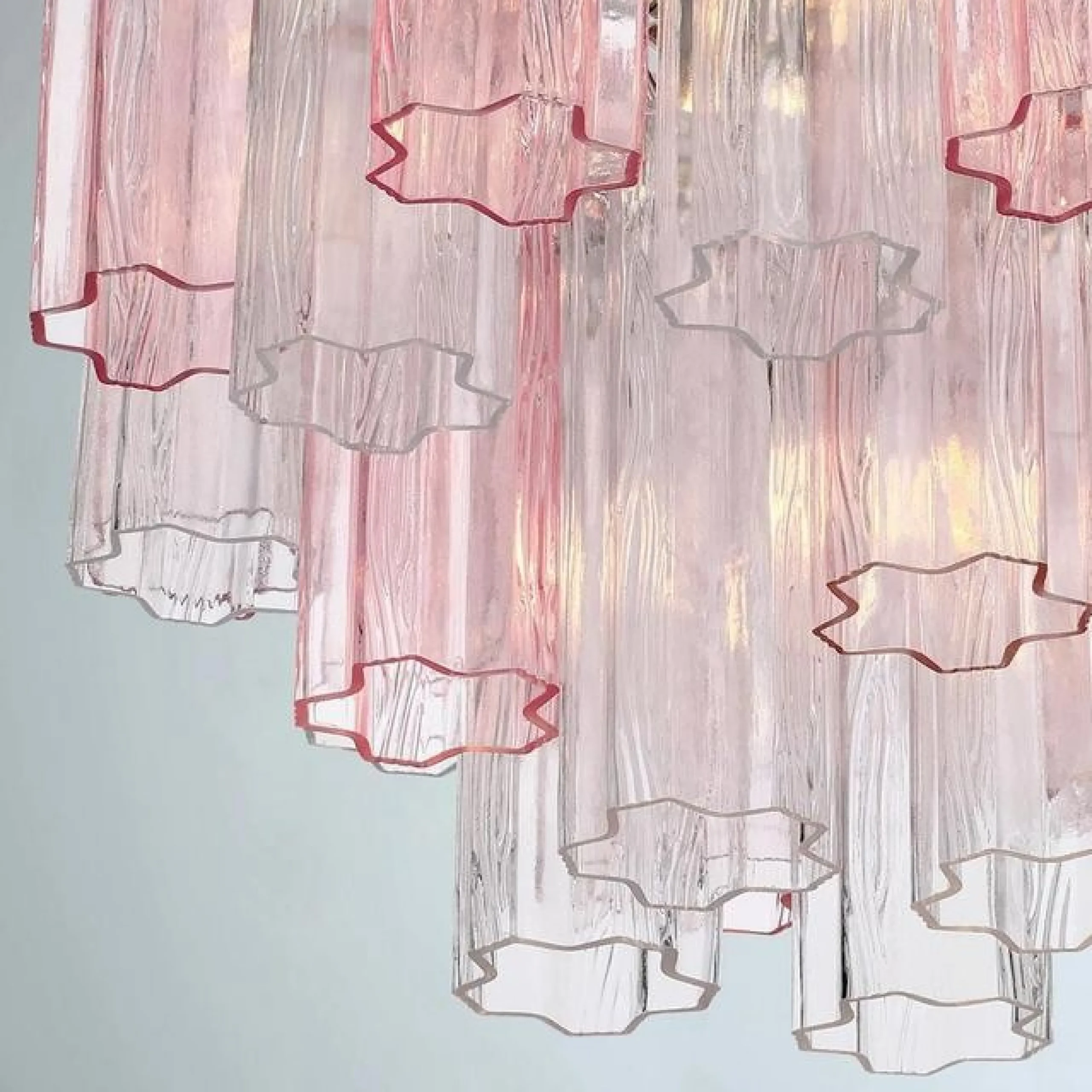 Imondo Chandelier - 4 Light - Pink