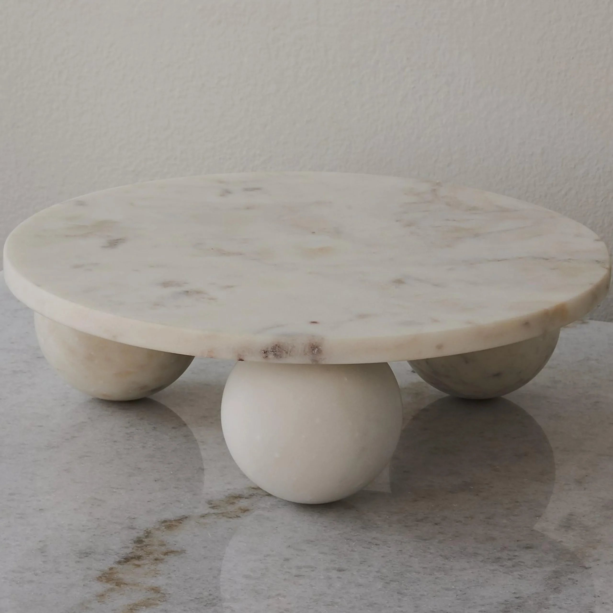 Ionic Pedestal Tray