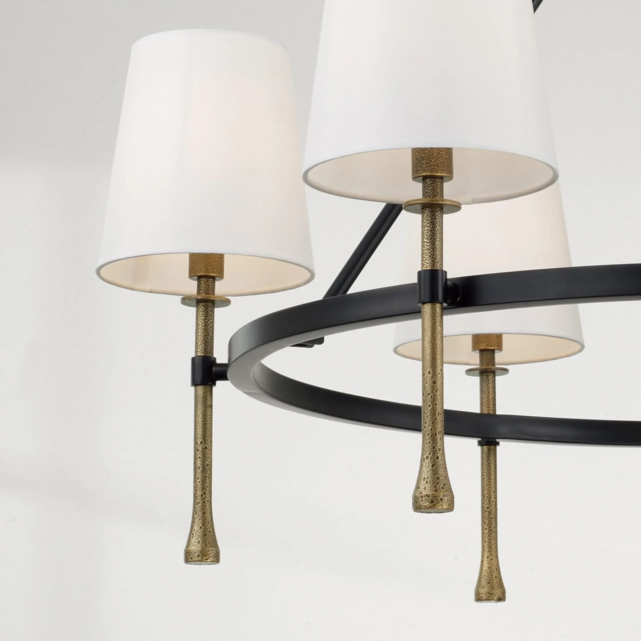 Iyad Chandelier