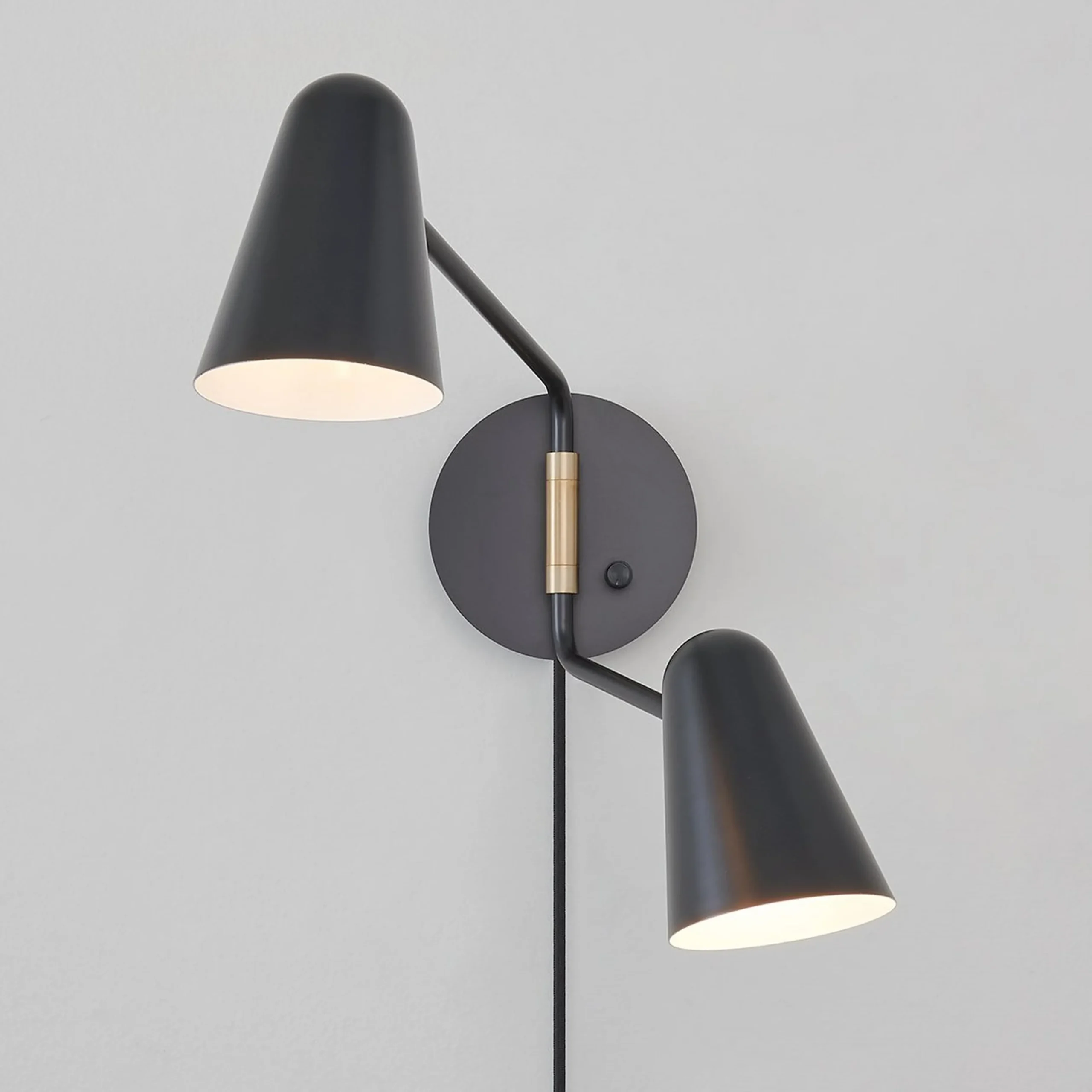 Jamira Swing Arm Sconce
