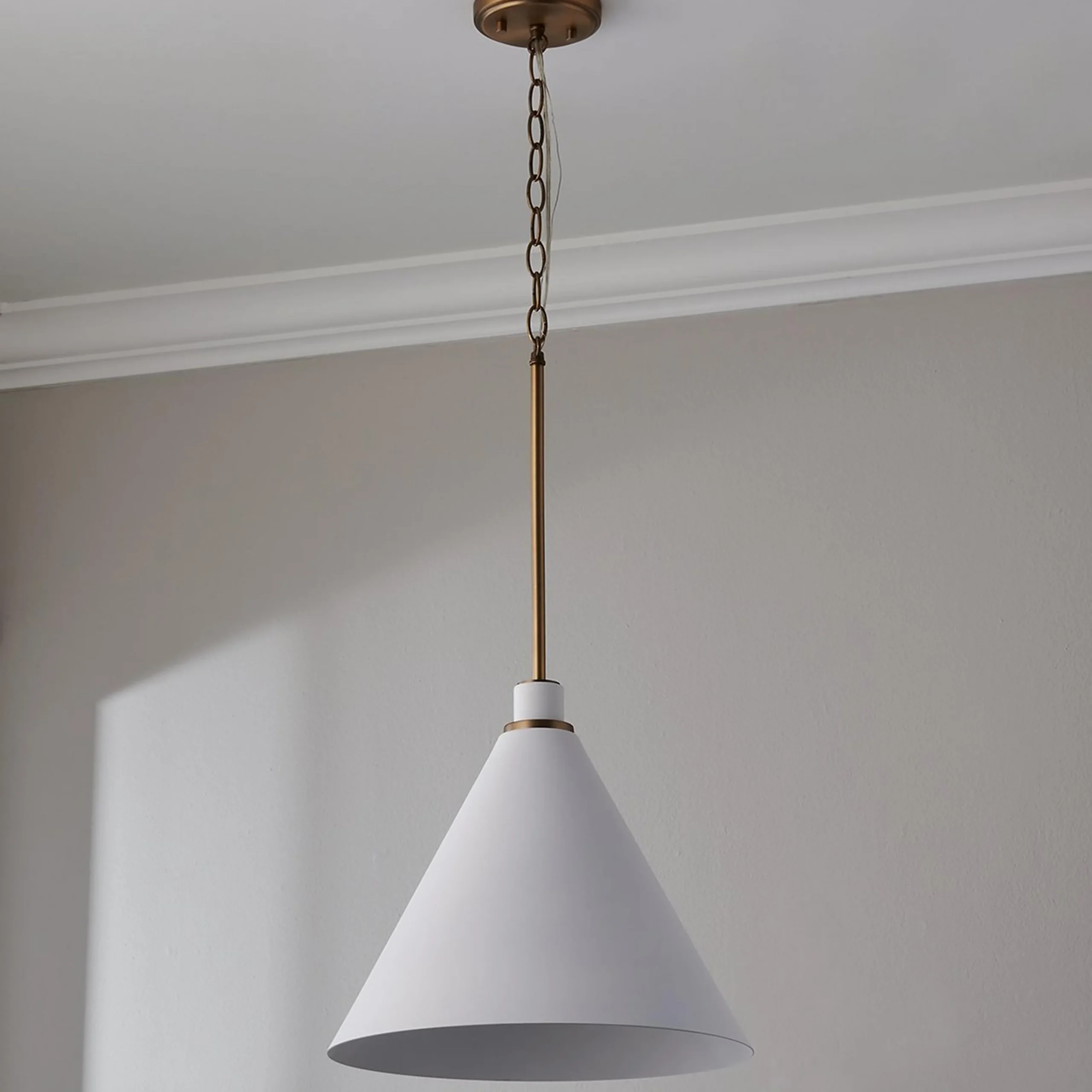 Jenovia Pendant