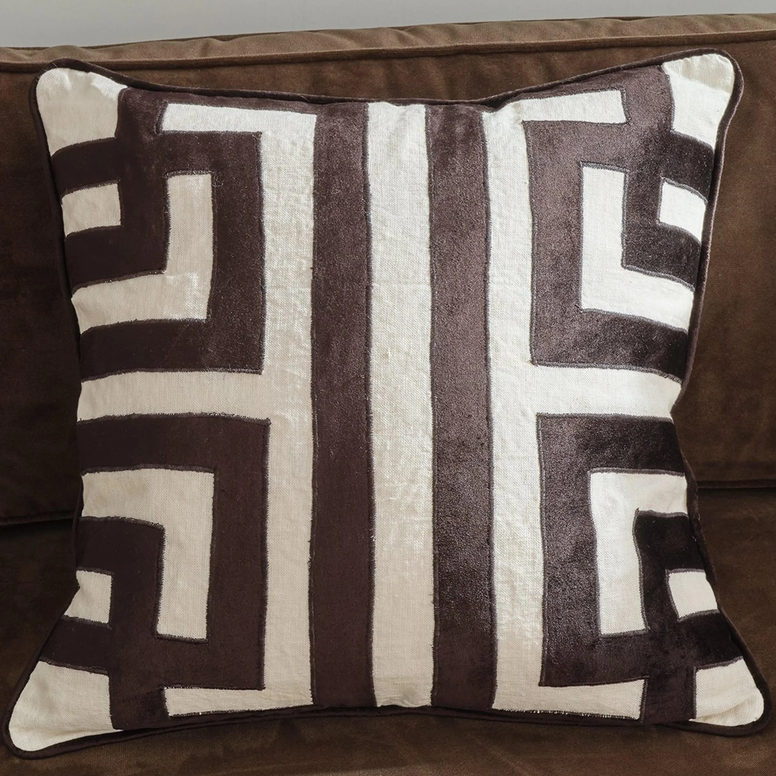 Jio Pillow