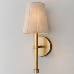 Juan Sconce