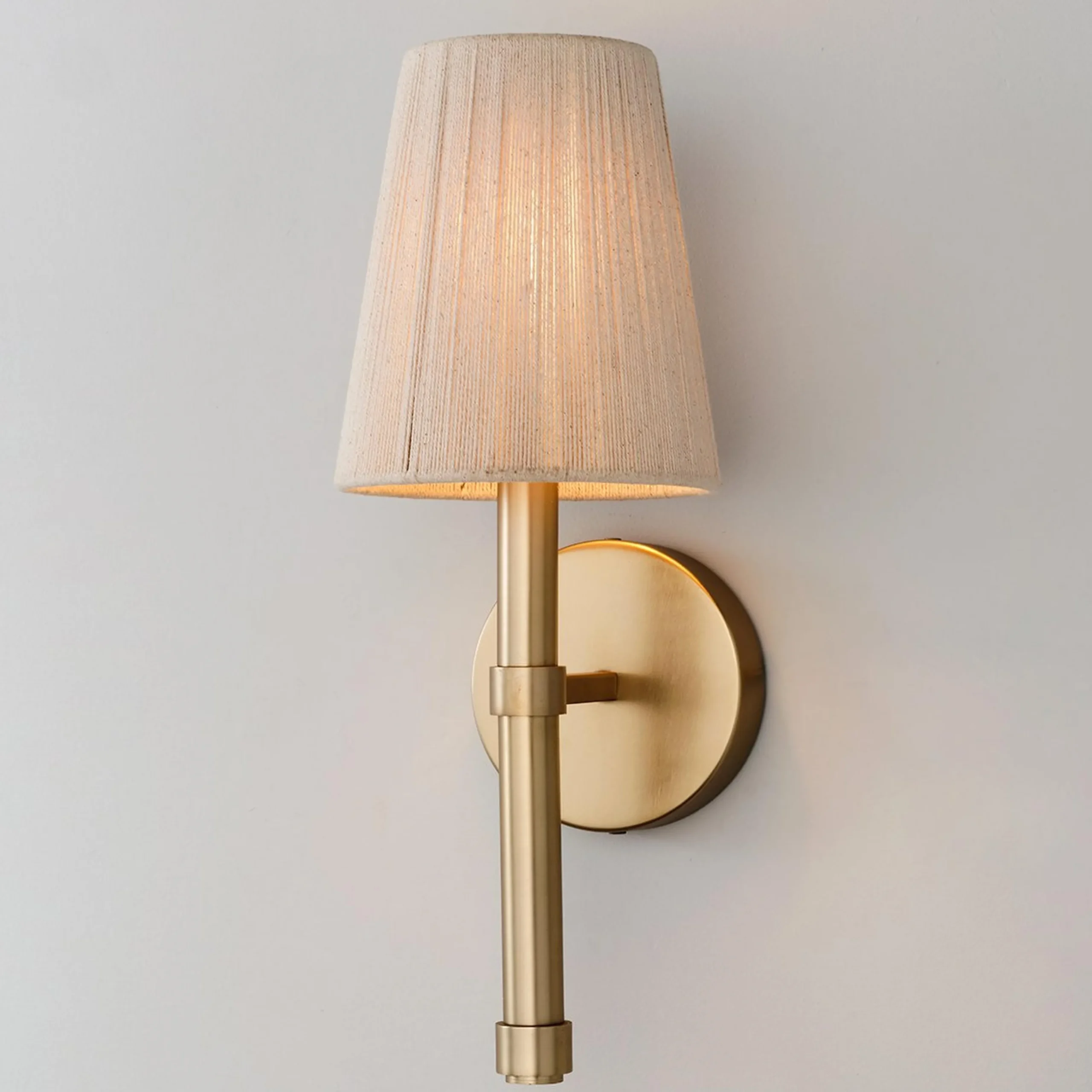 Juan Sconce