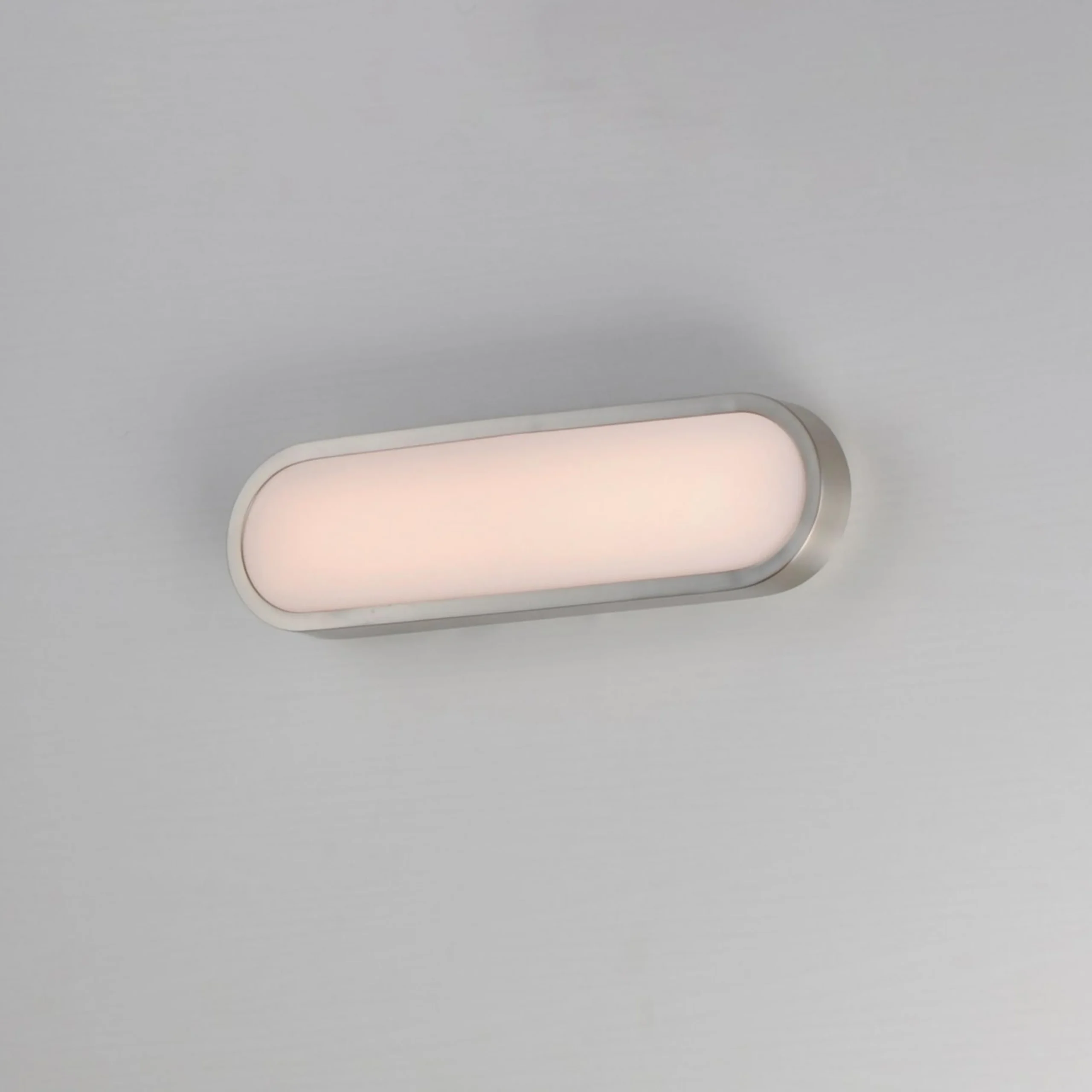 Julius LED Vanity Light - 18"