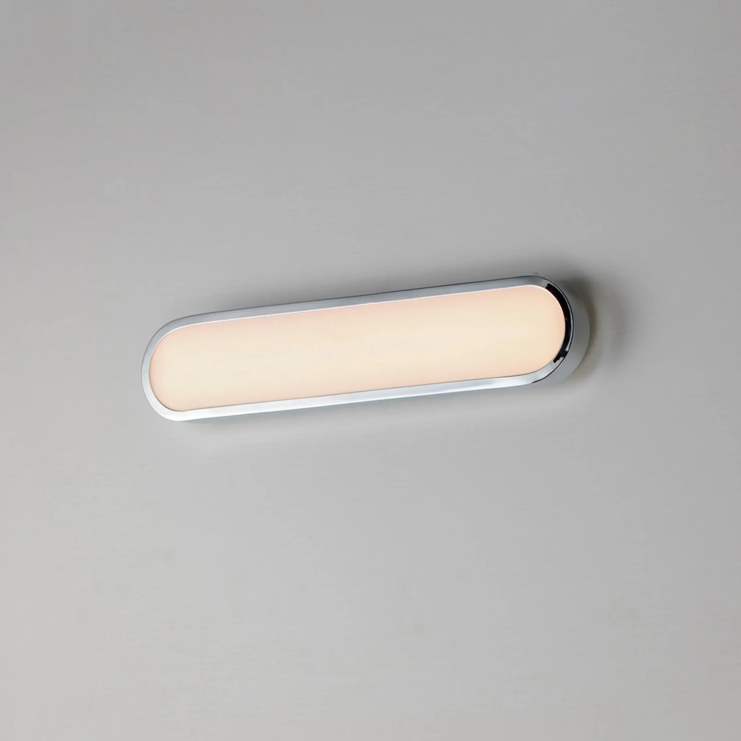 Julius LED Vanity Light - 18"