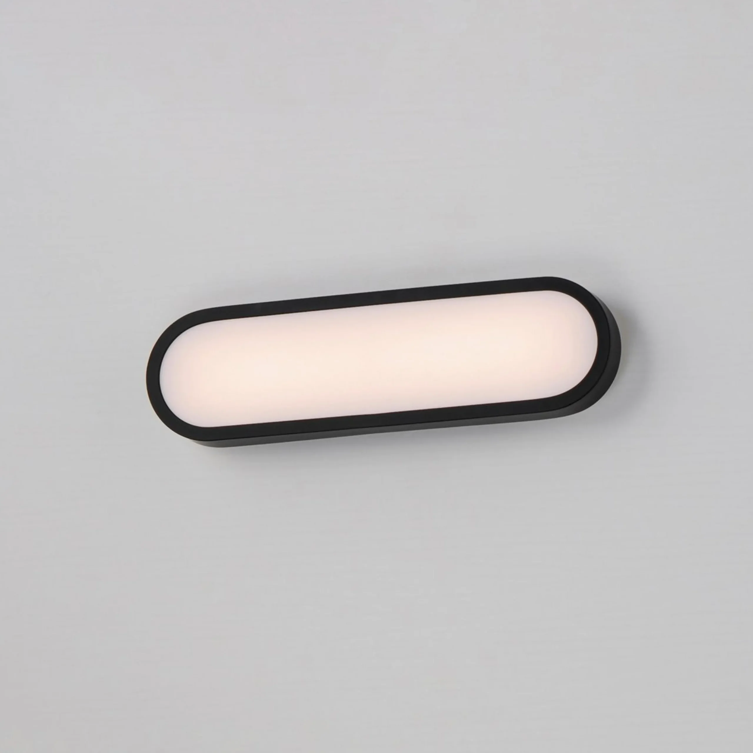 Julius LED Vanity Light - 18"