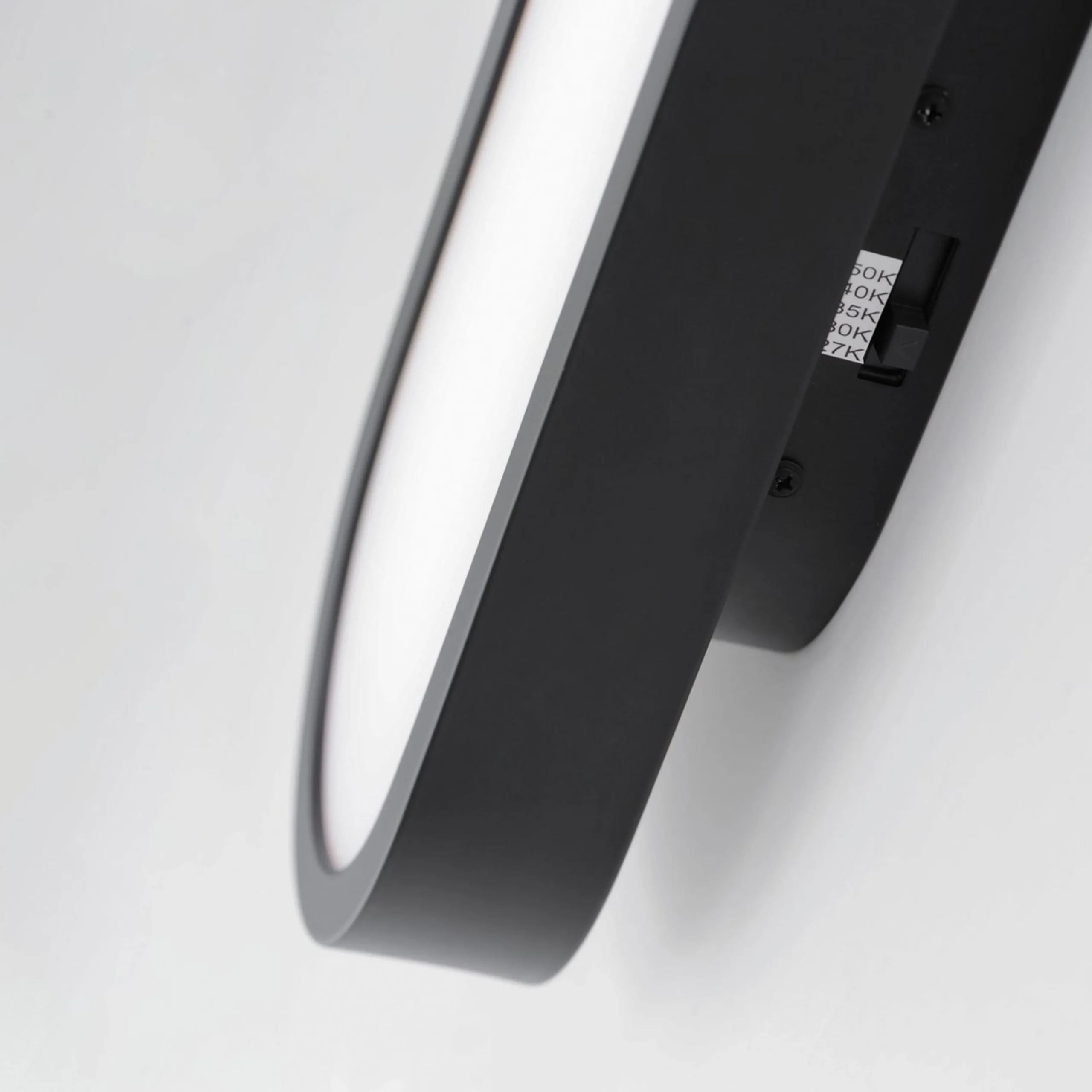 Julius LED Vanity Light - 18"