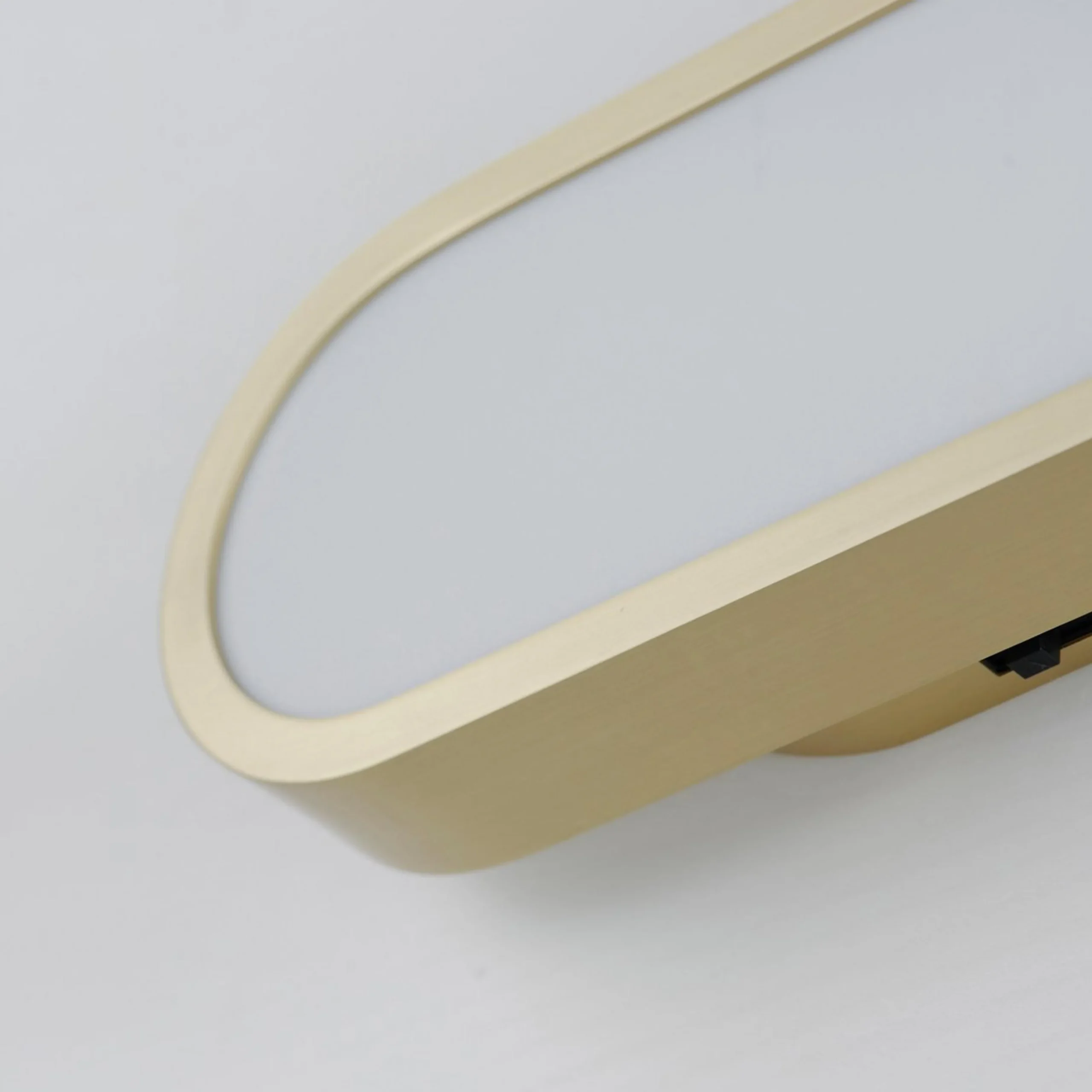 Julius LED Vanity Light - 18"