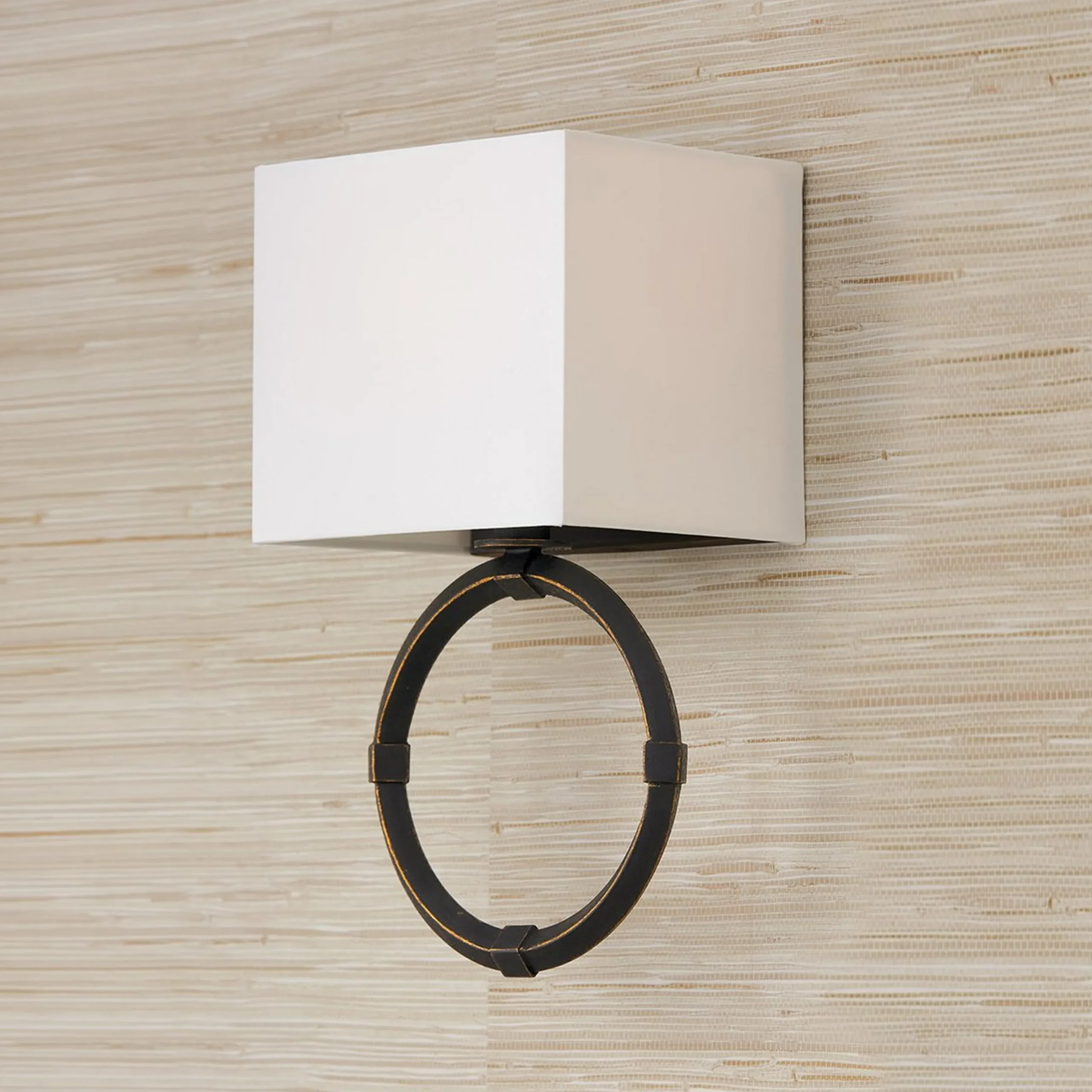 Junnie Sconce