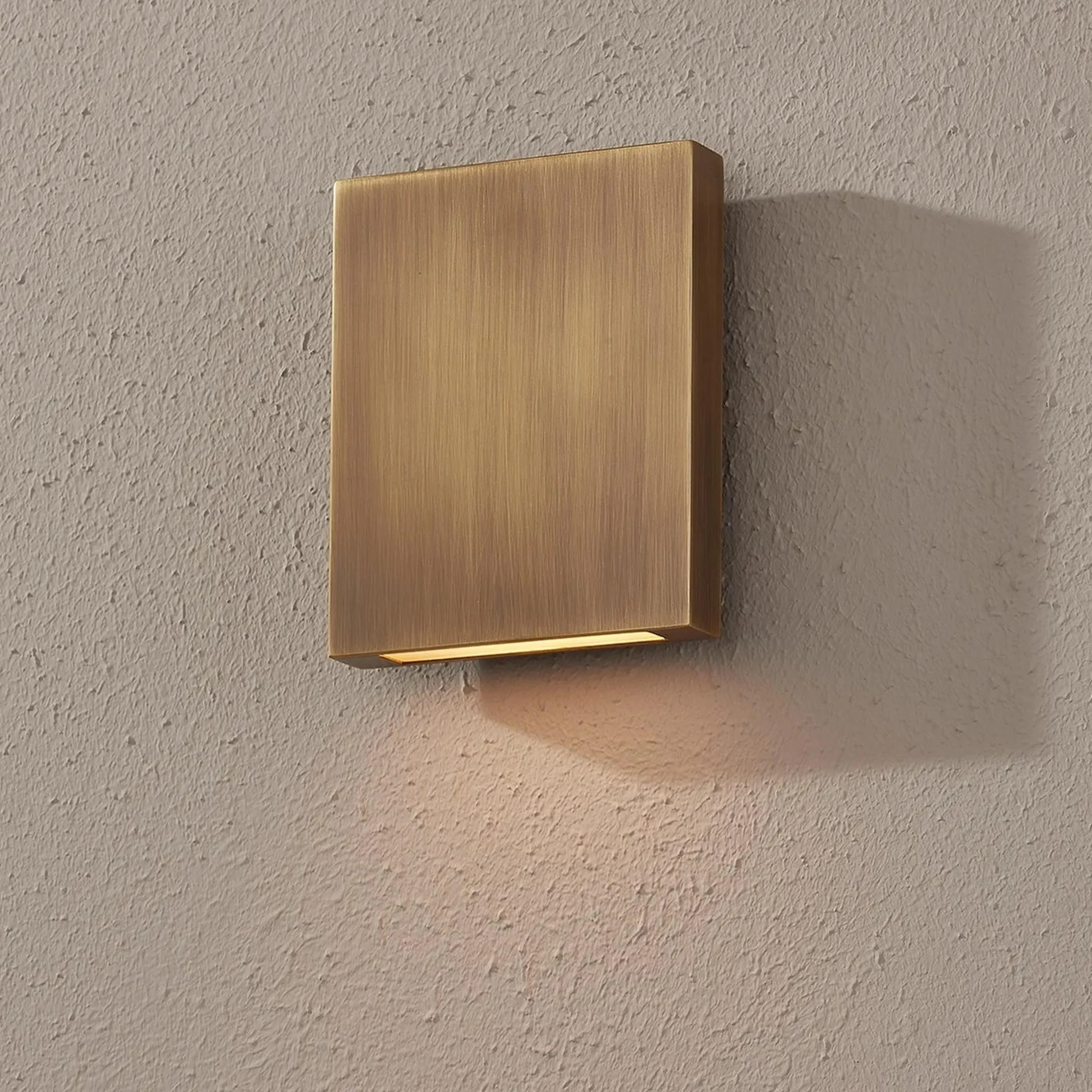 Kukei LED Outdoor Sconce - Small