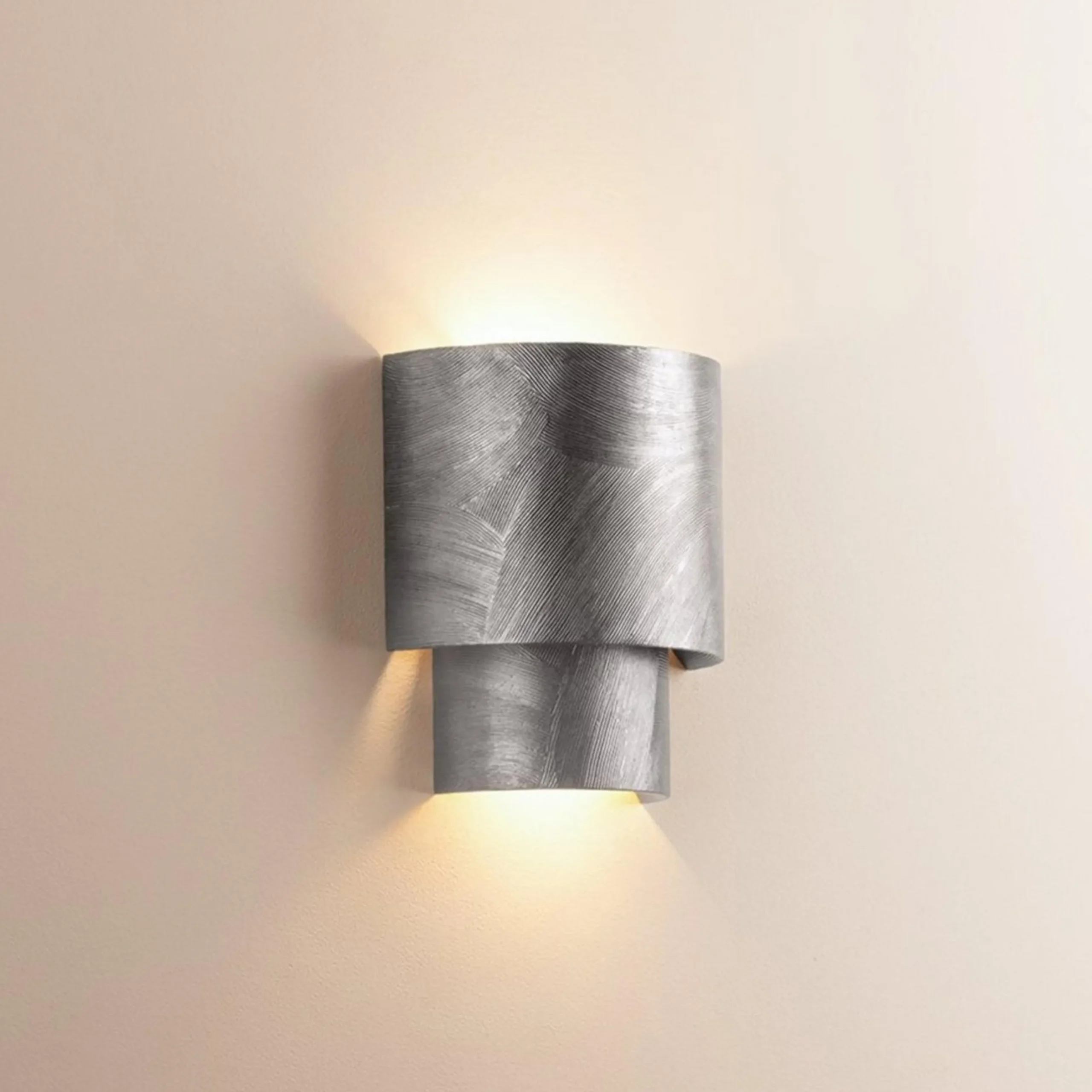 Kyron Sconce