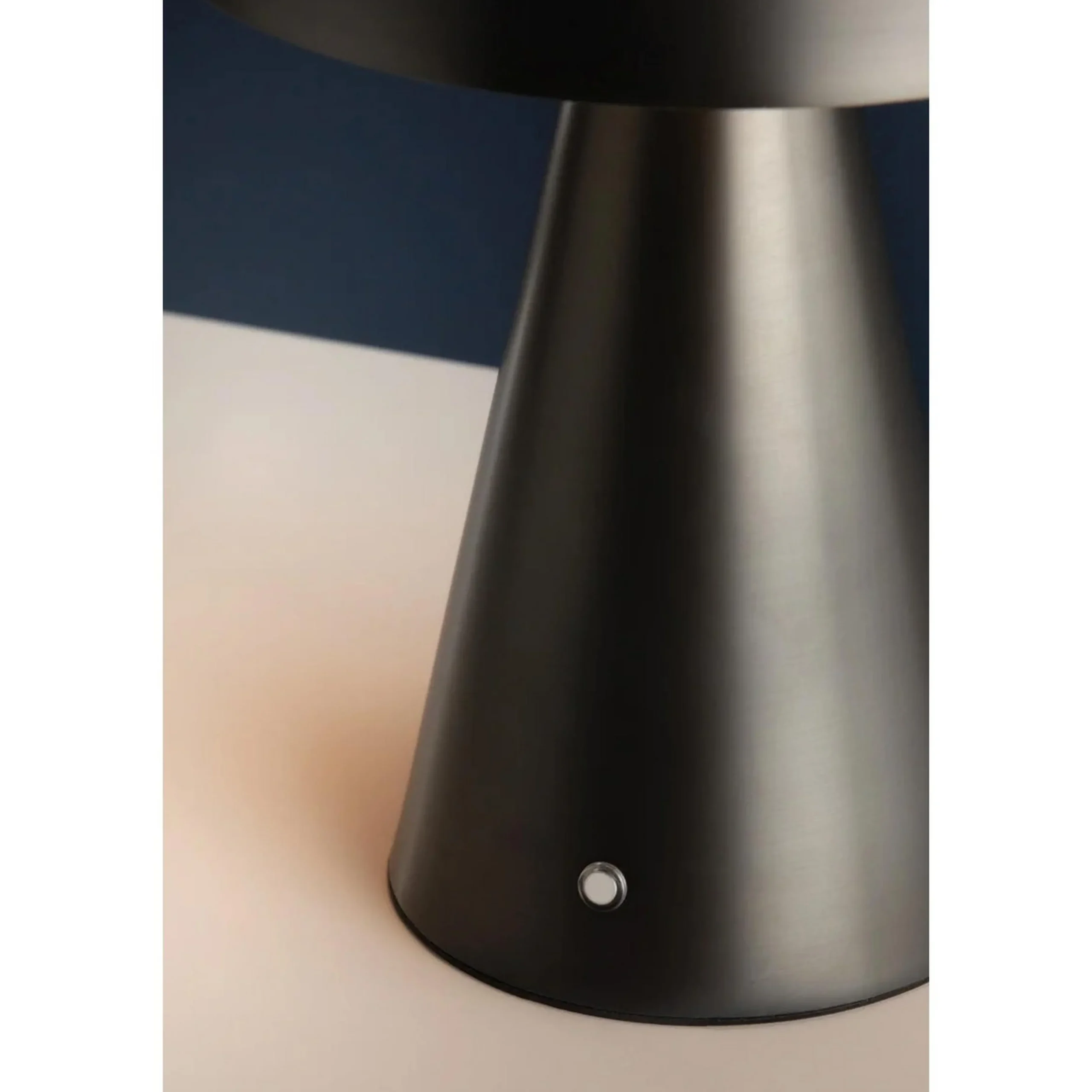 Lampedo Rechargeable LED Table Lamp