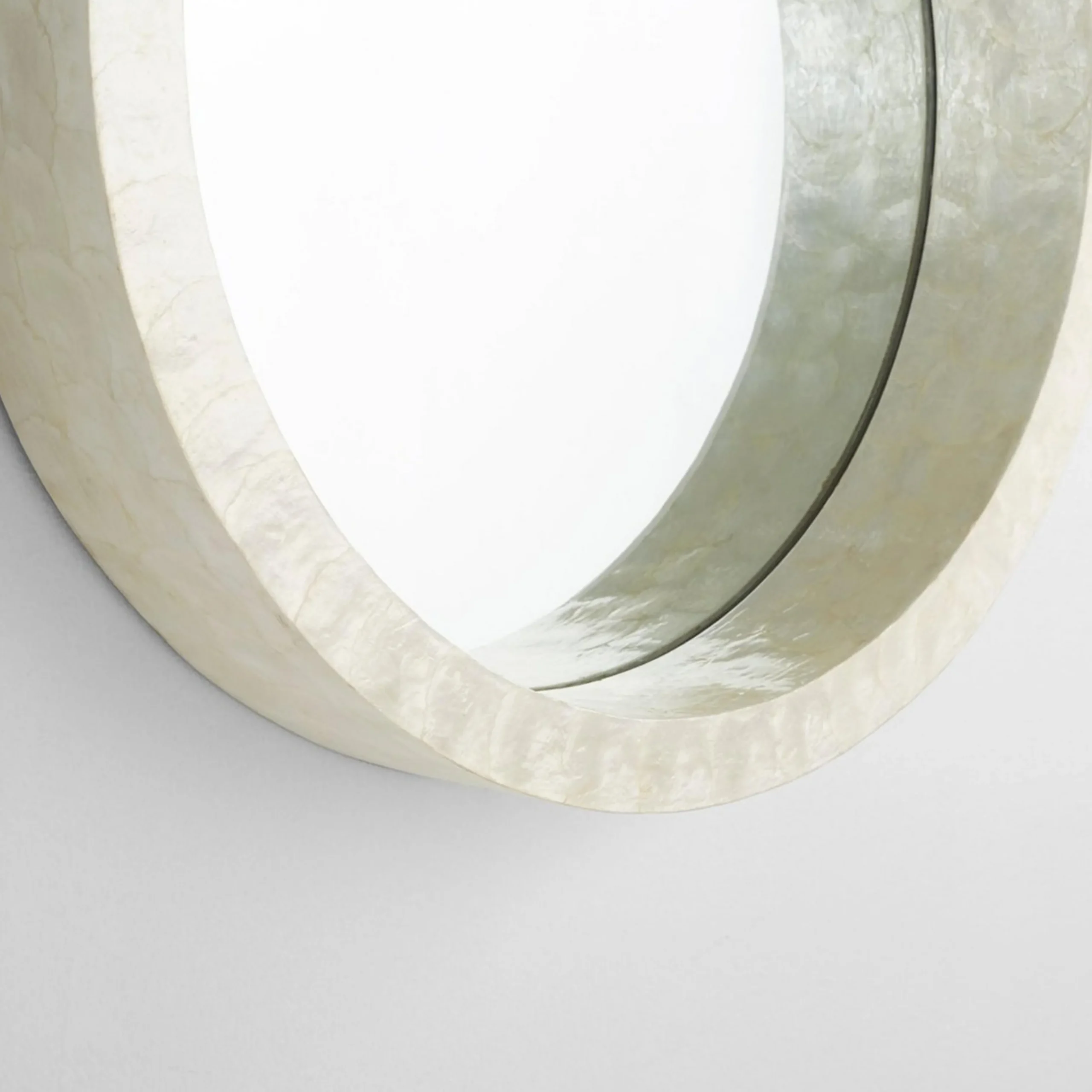 Larissa Round Mirror - Small