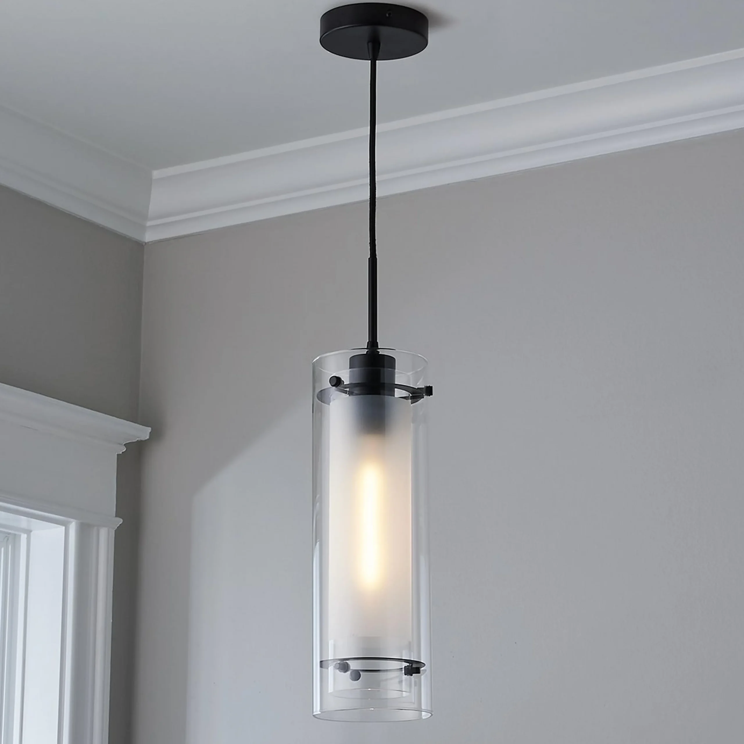 Larza Pendant