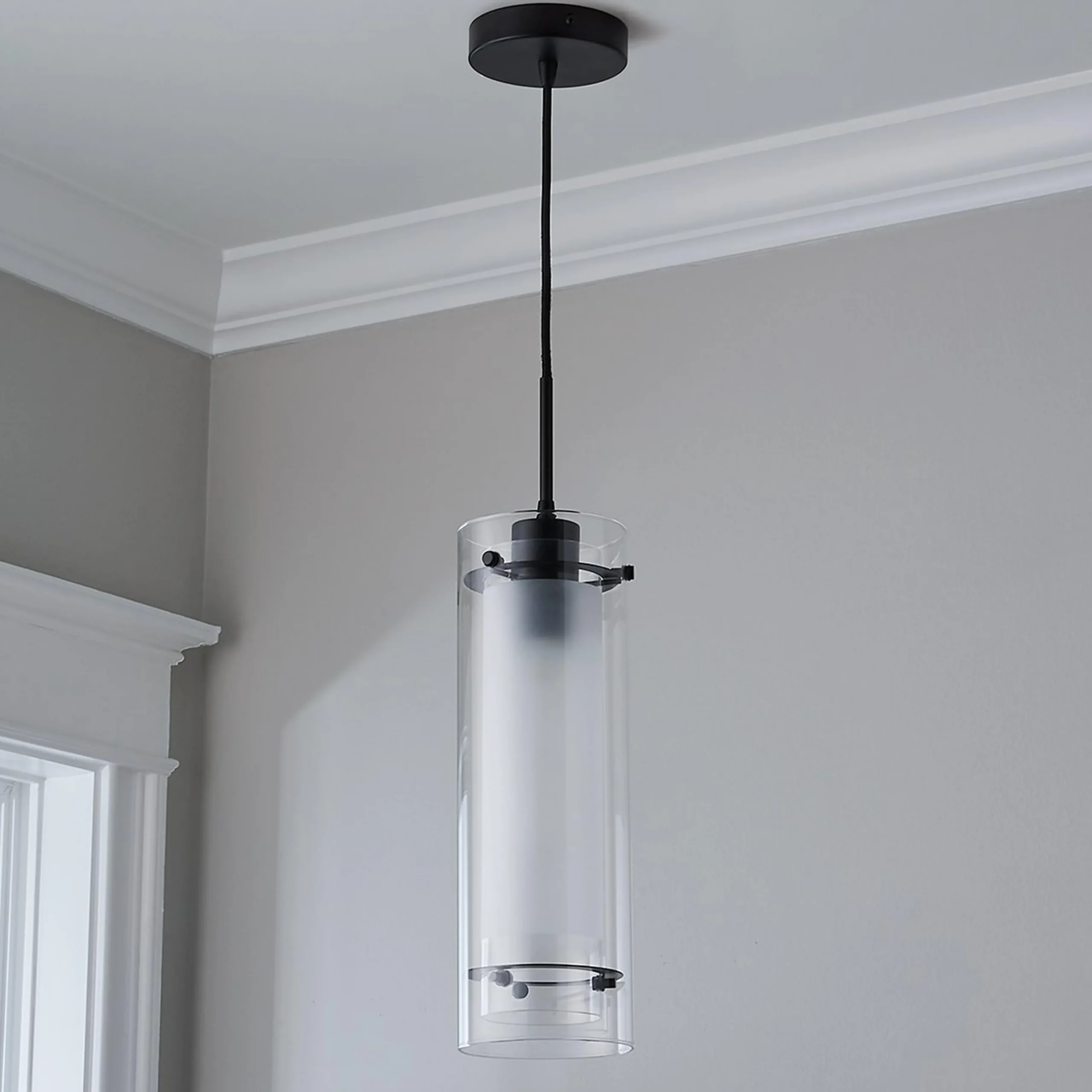 Larza Pendant