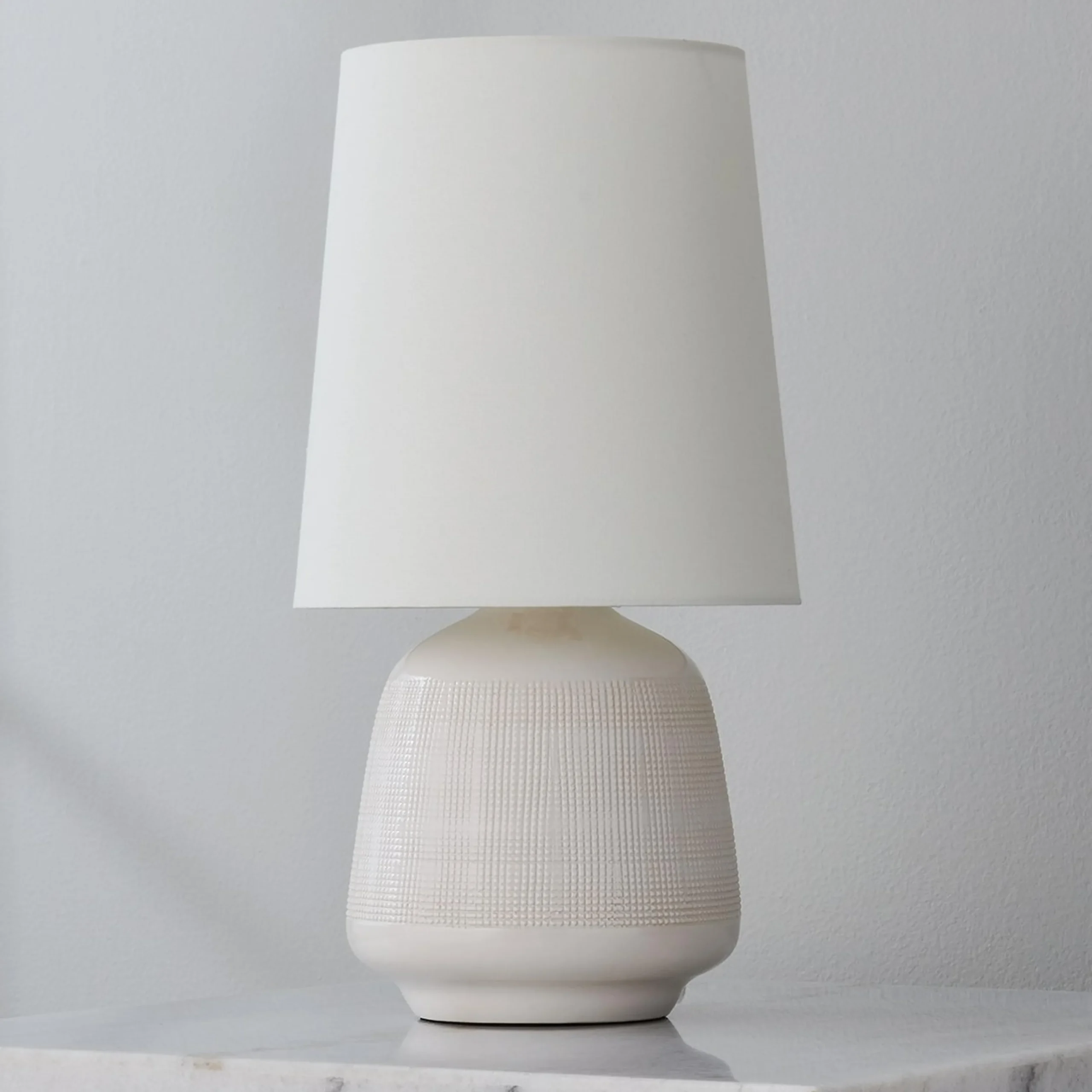Lavajos Table Lamp