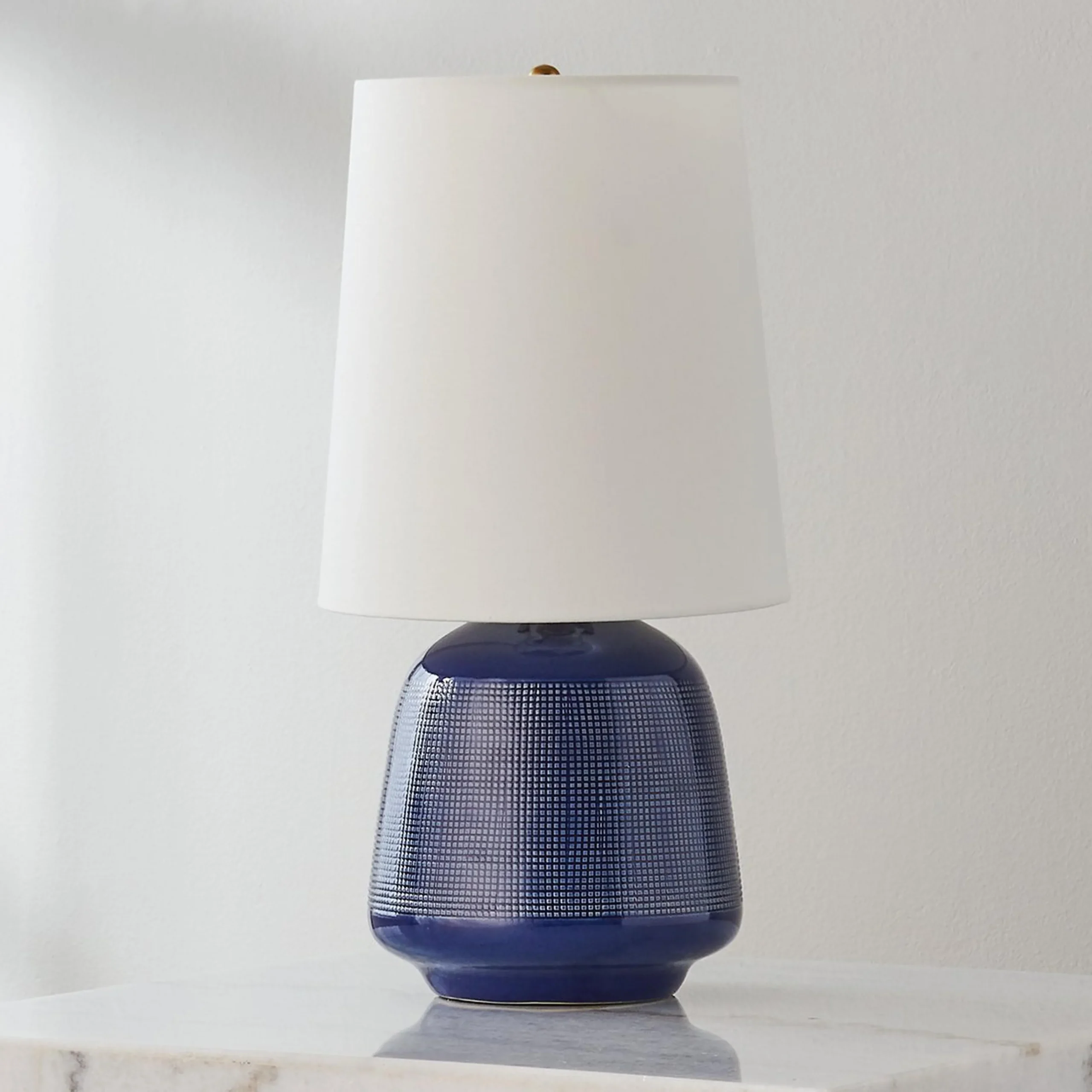 Lavajos Table Lamp