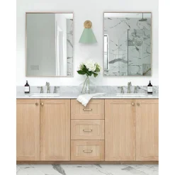 Leoda Bath Sconce