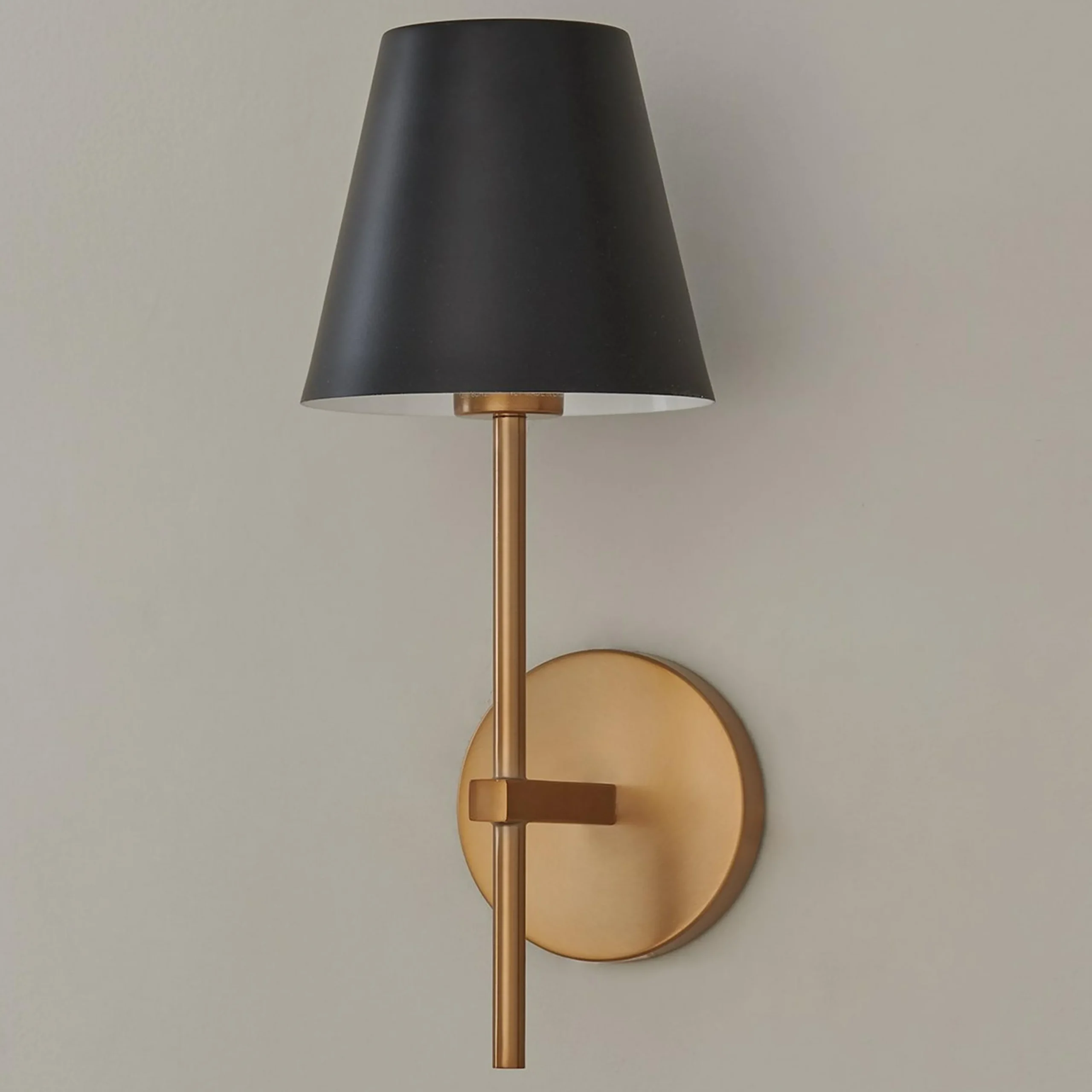Leoda Sconce