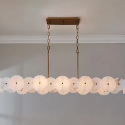 Lumovas Island Chandelier