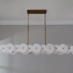 Lumovas Island Chandelier