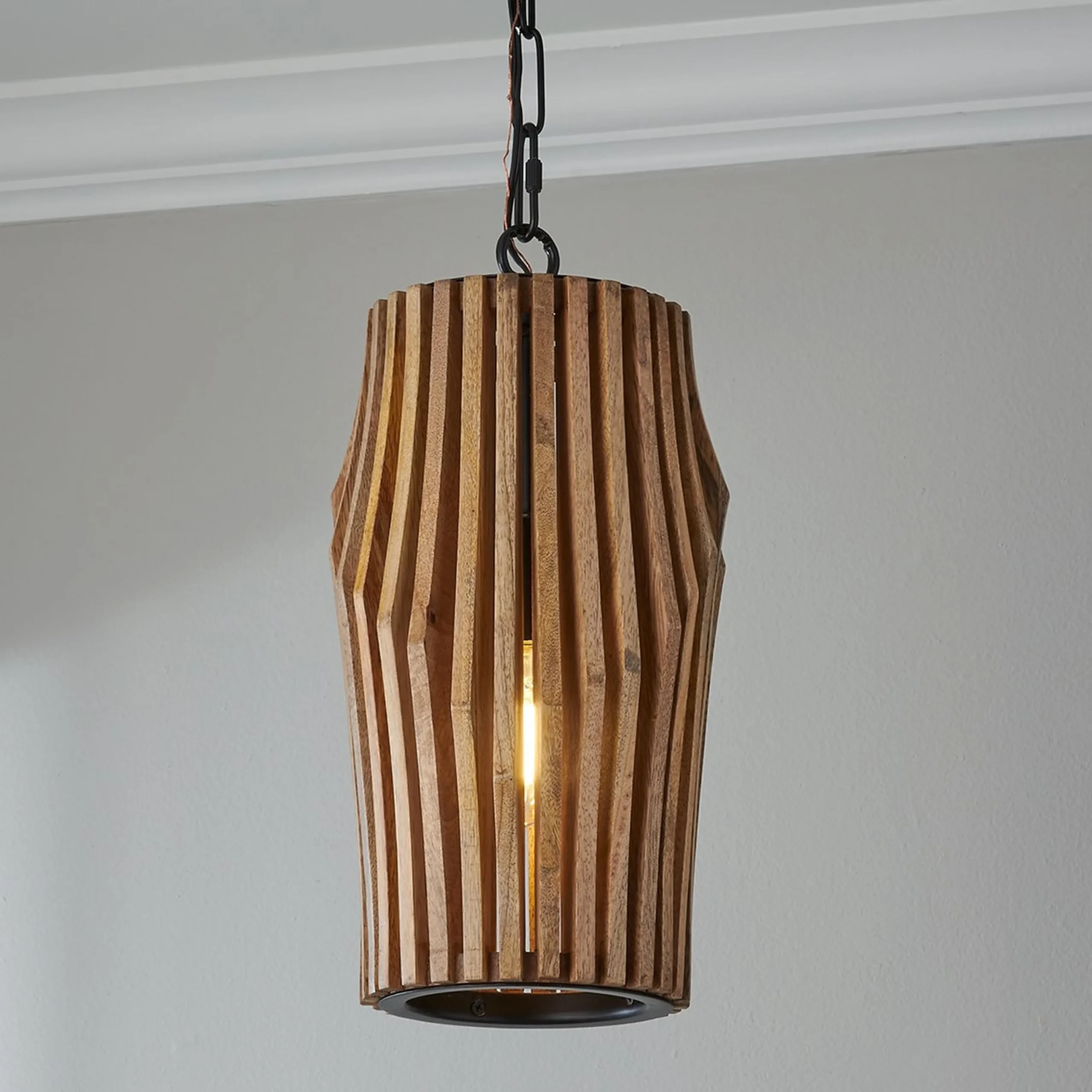 Maela Pendant