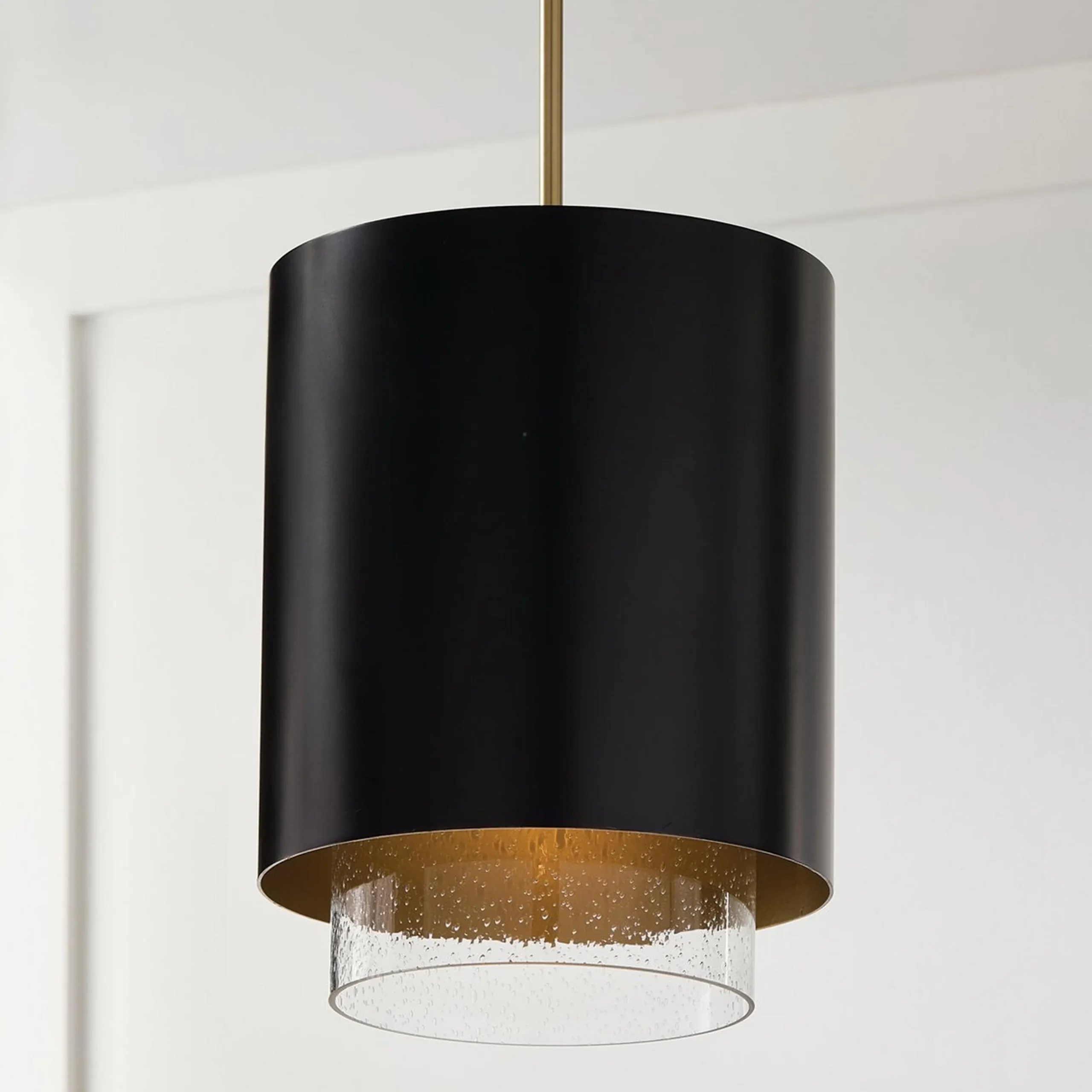 Magnes Pendant