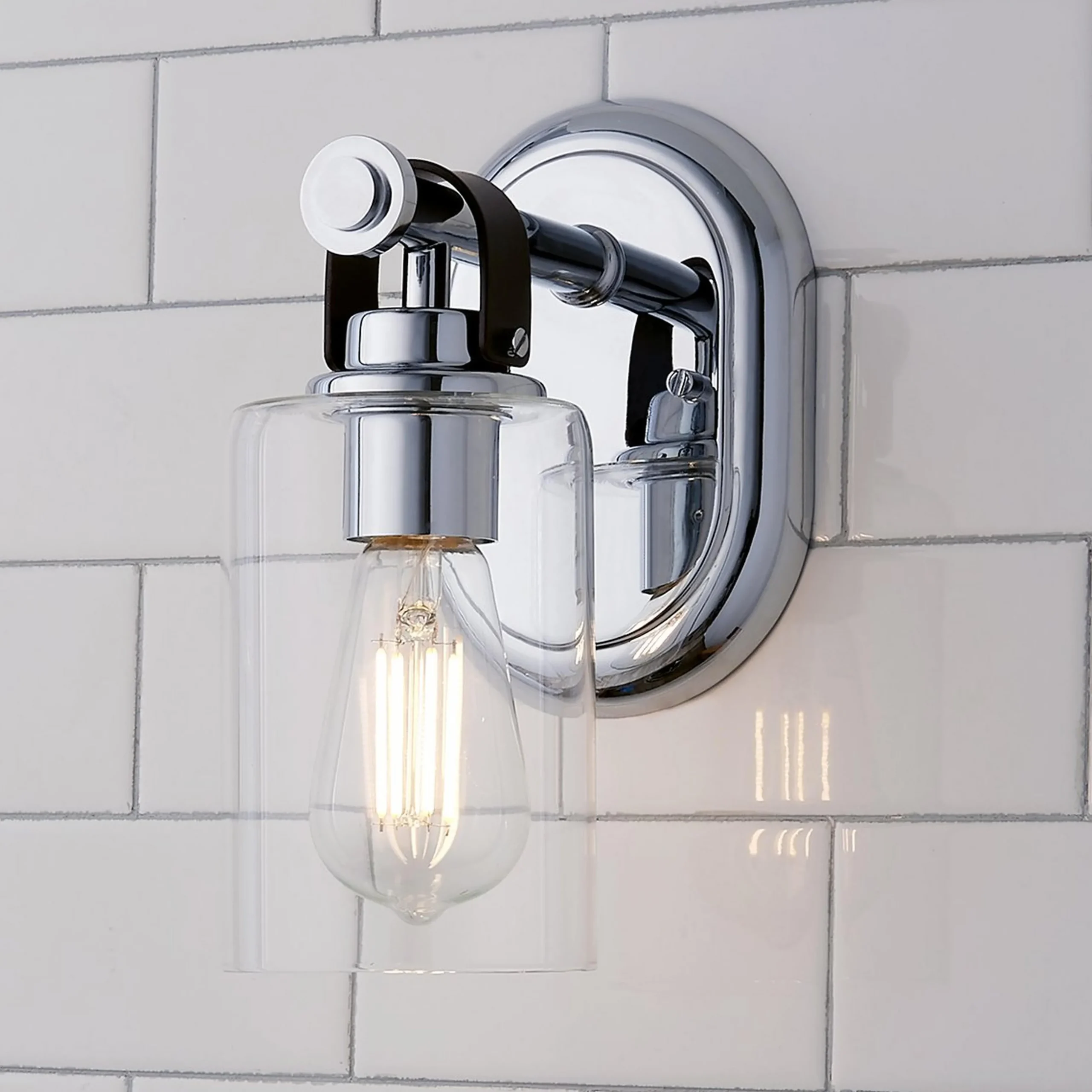 Maia Bath Sconce