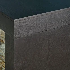 Malvada High Top Table