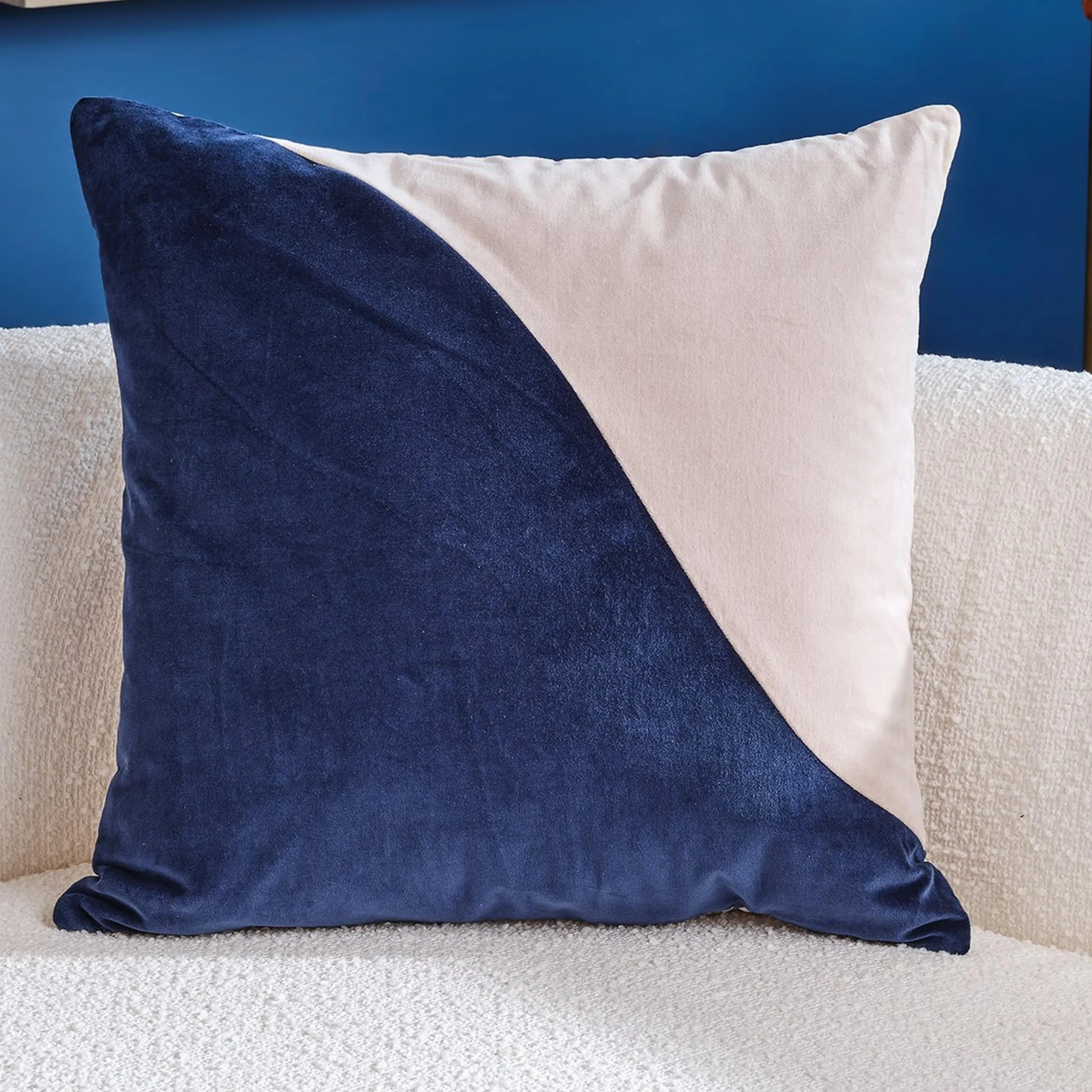 Medio Pillow