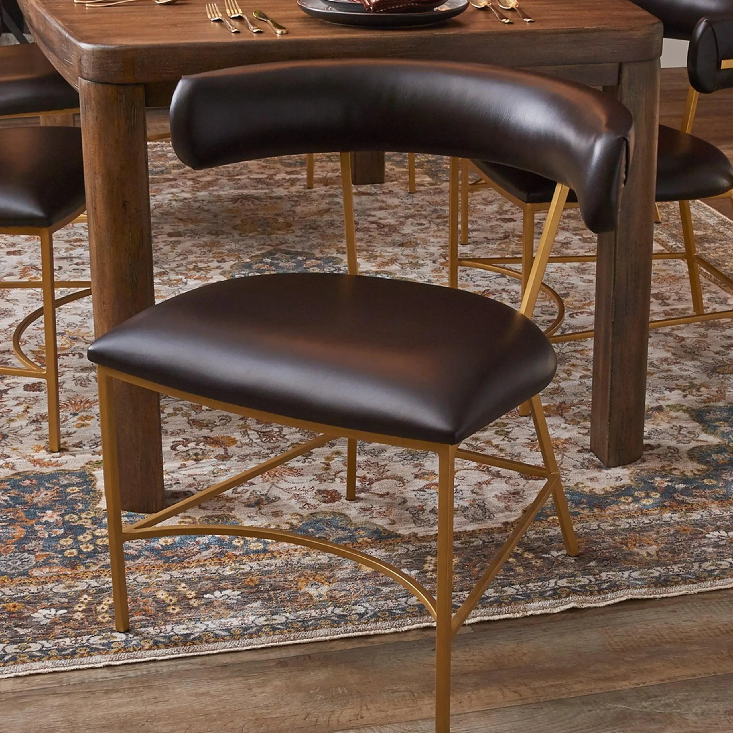 Mid-Century Chic Dining Chair
