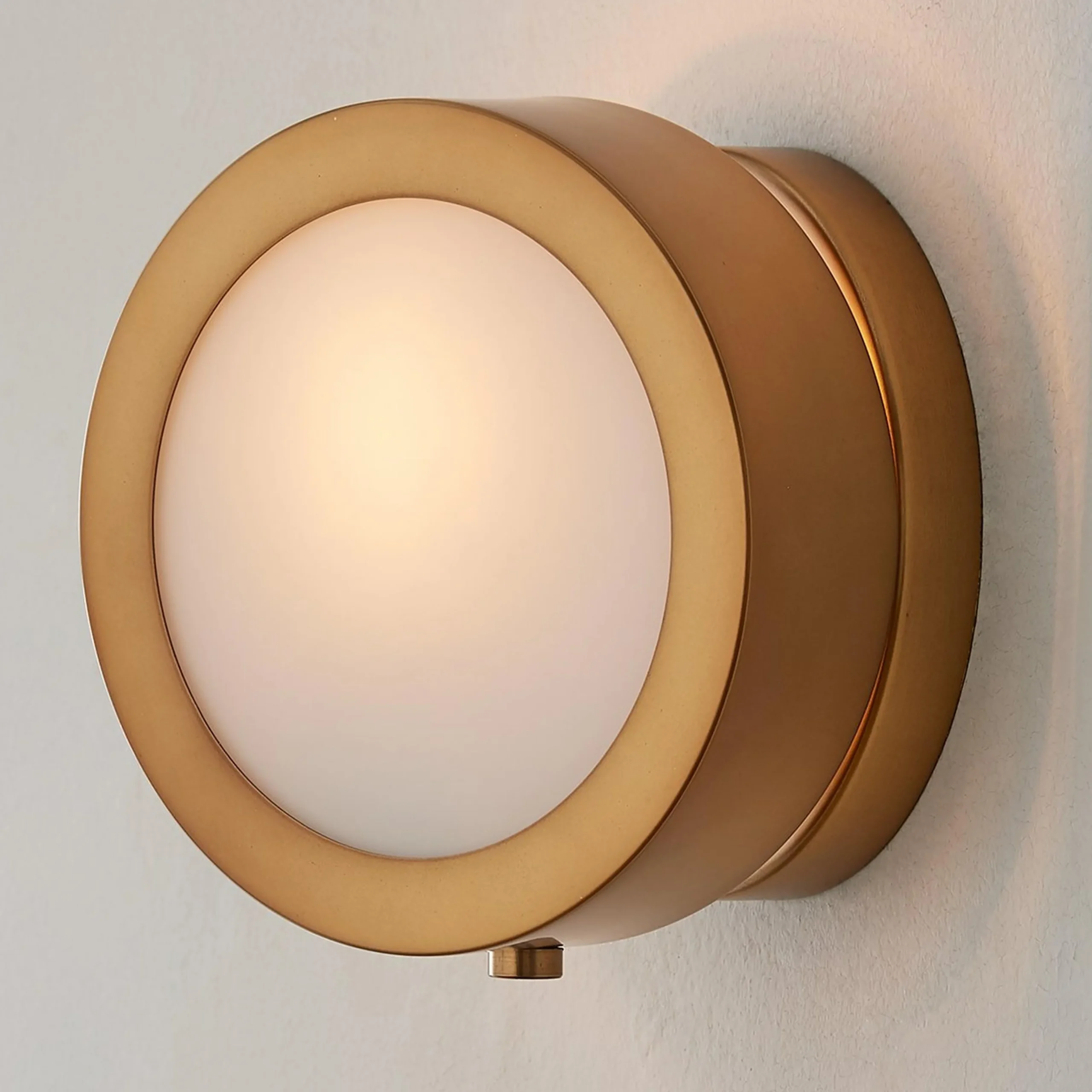 Midcentury Glow Lens Sconce