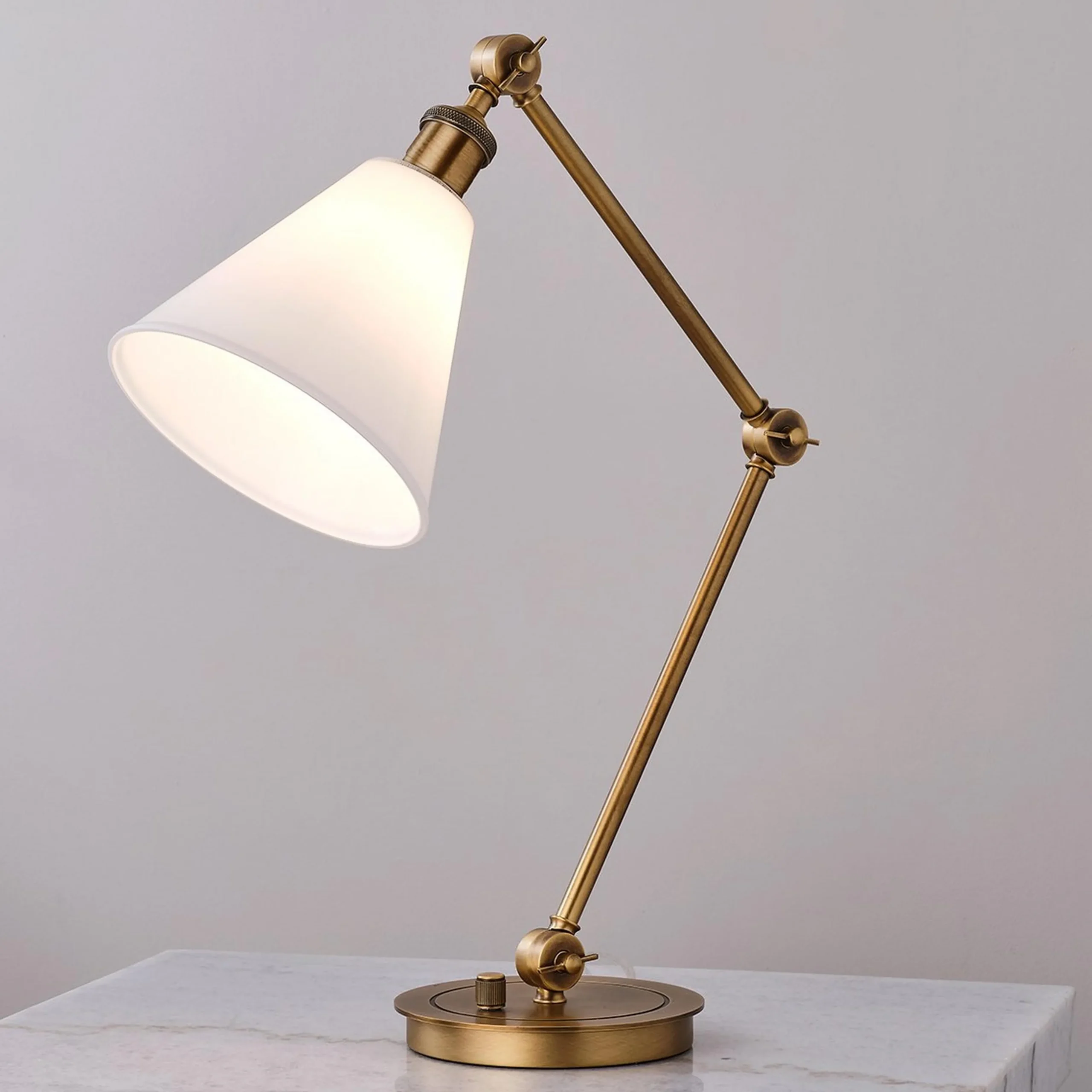 Milo Desk Lamp