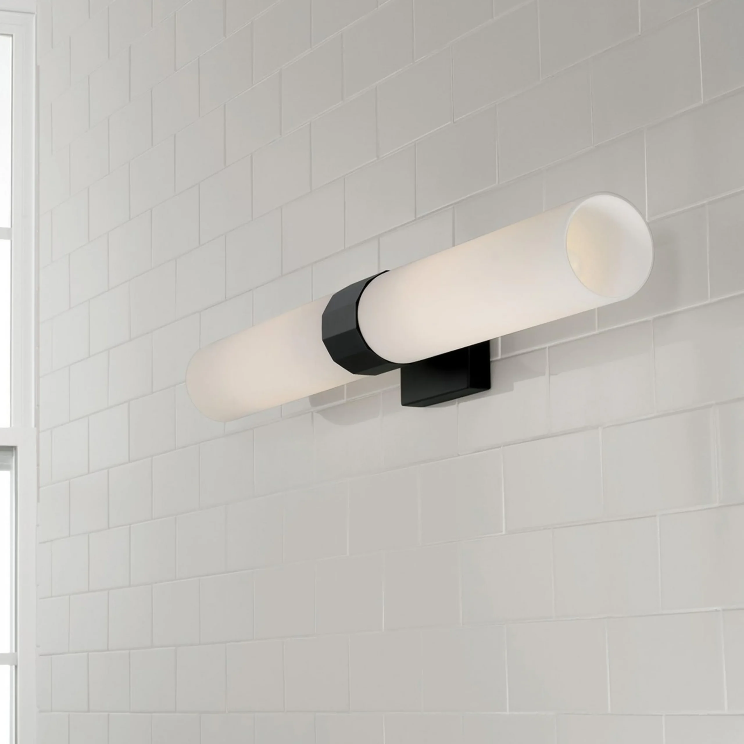 Minimal Chic Bath Sconce