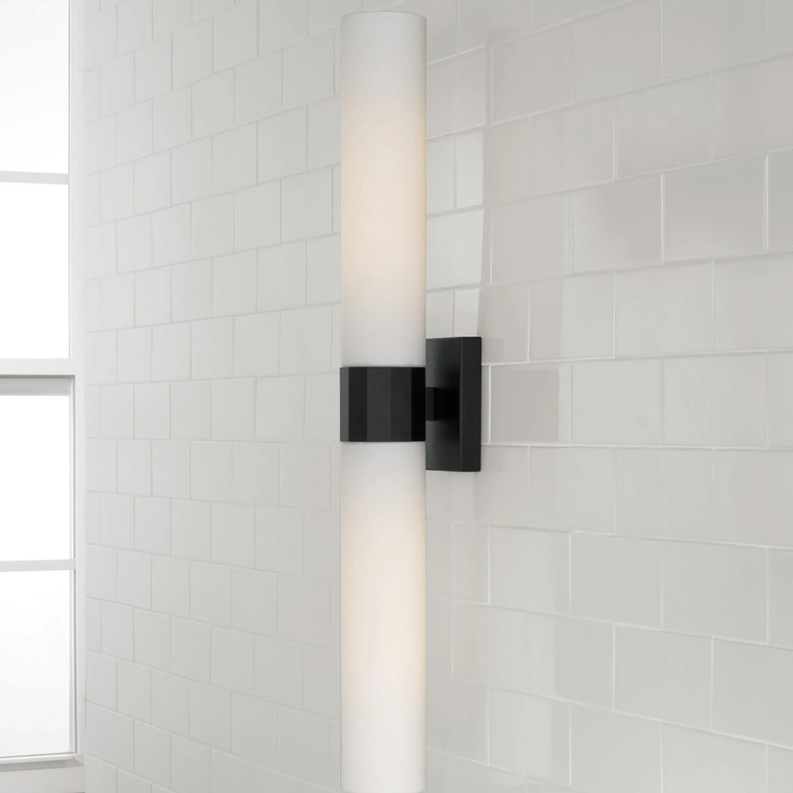 Minimal Chic Bath Sconce