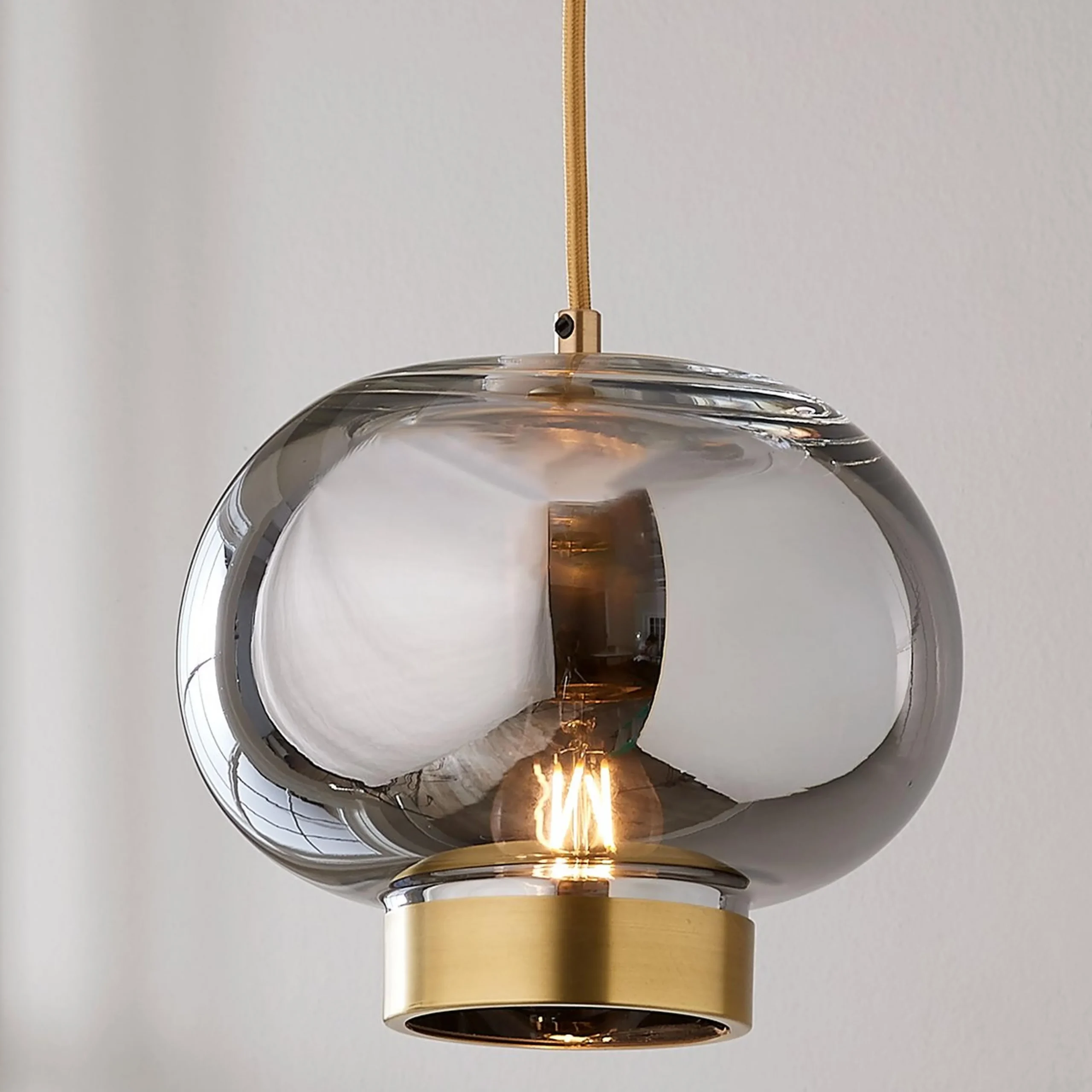 Mirrored Bulb Pendant