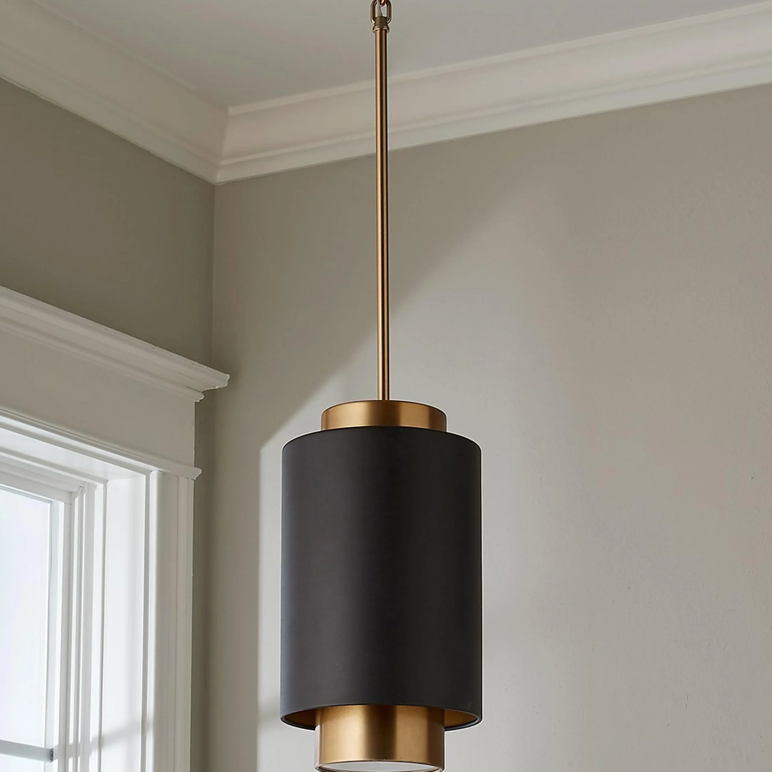 Moda Barrel Pendant