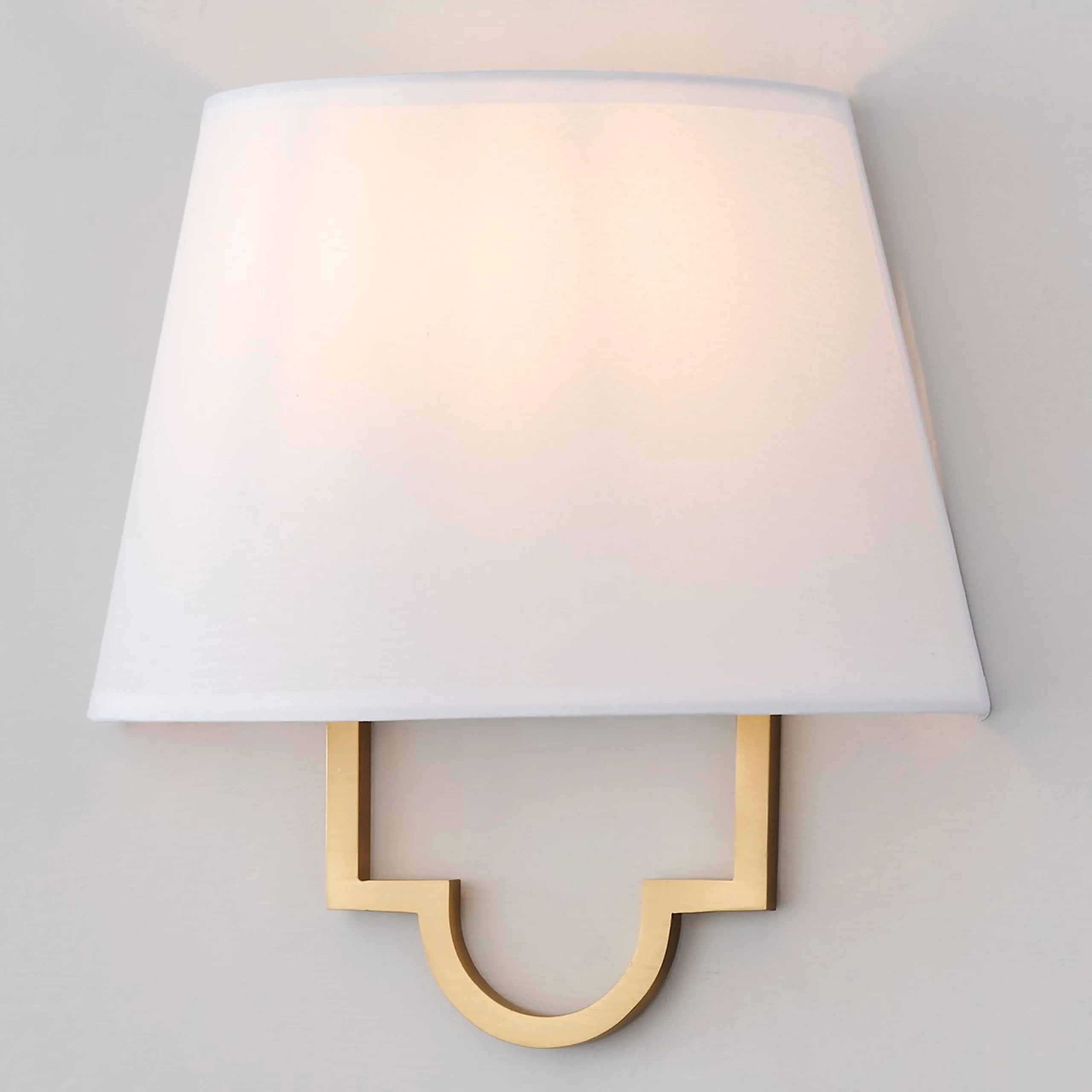 Modern Classic Wall Sconce