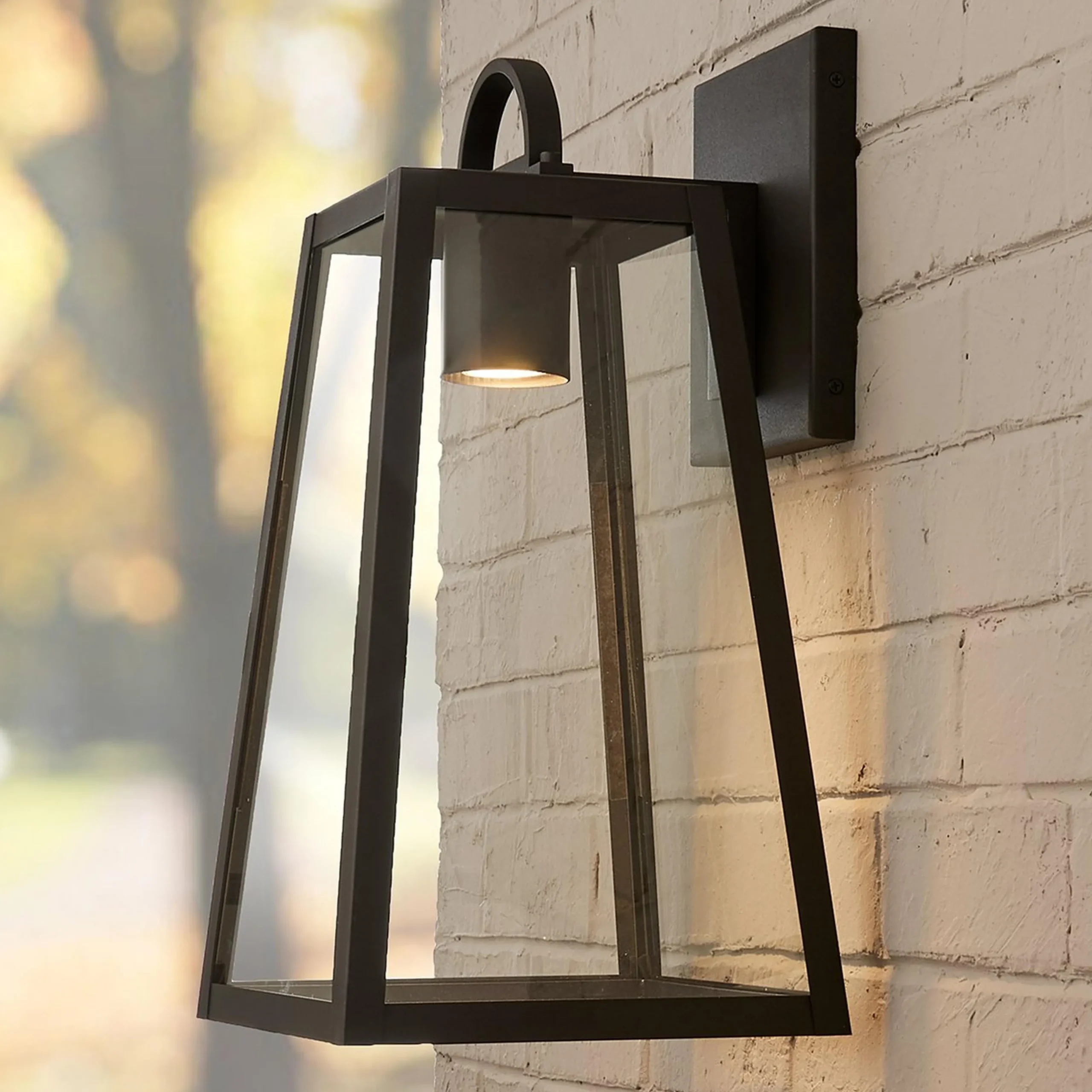 Modern Ilona Outdoor Sconce - Medium