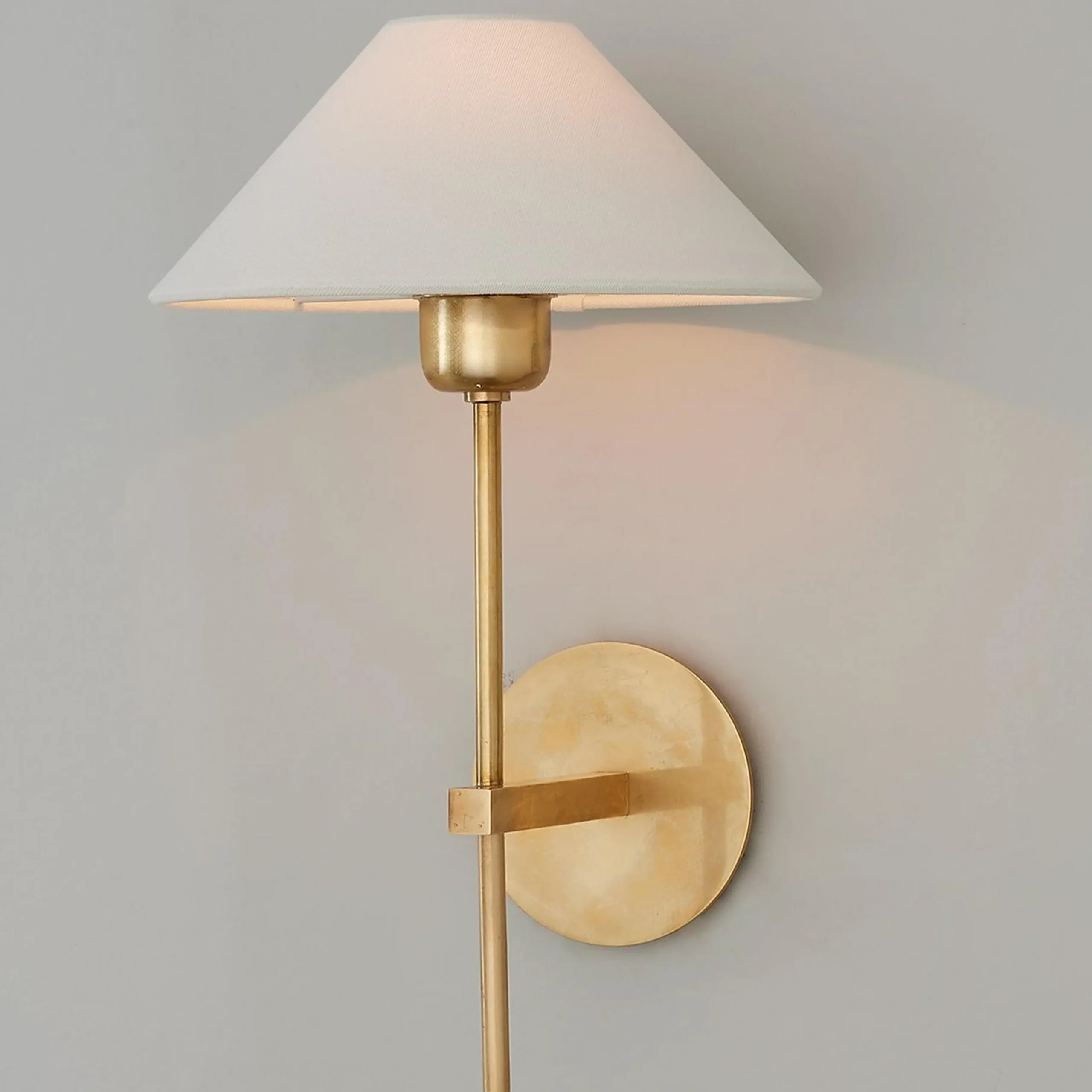 Modern Shaded Rod Sconce