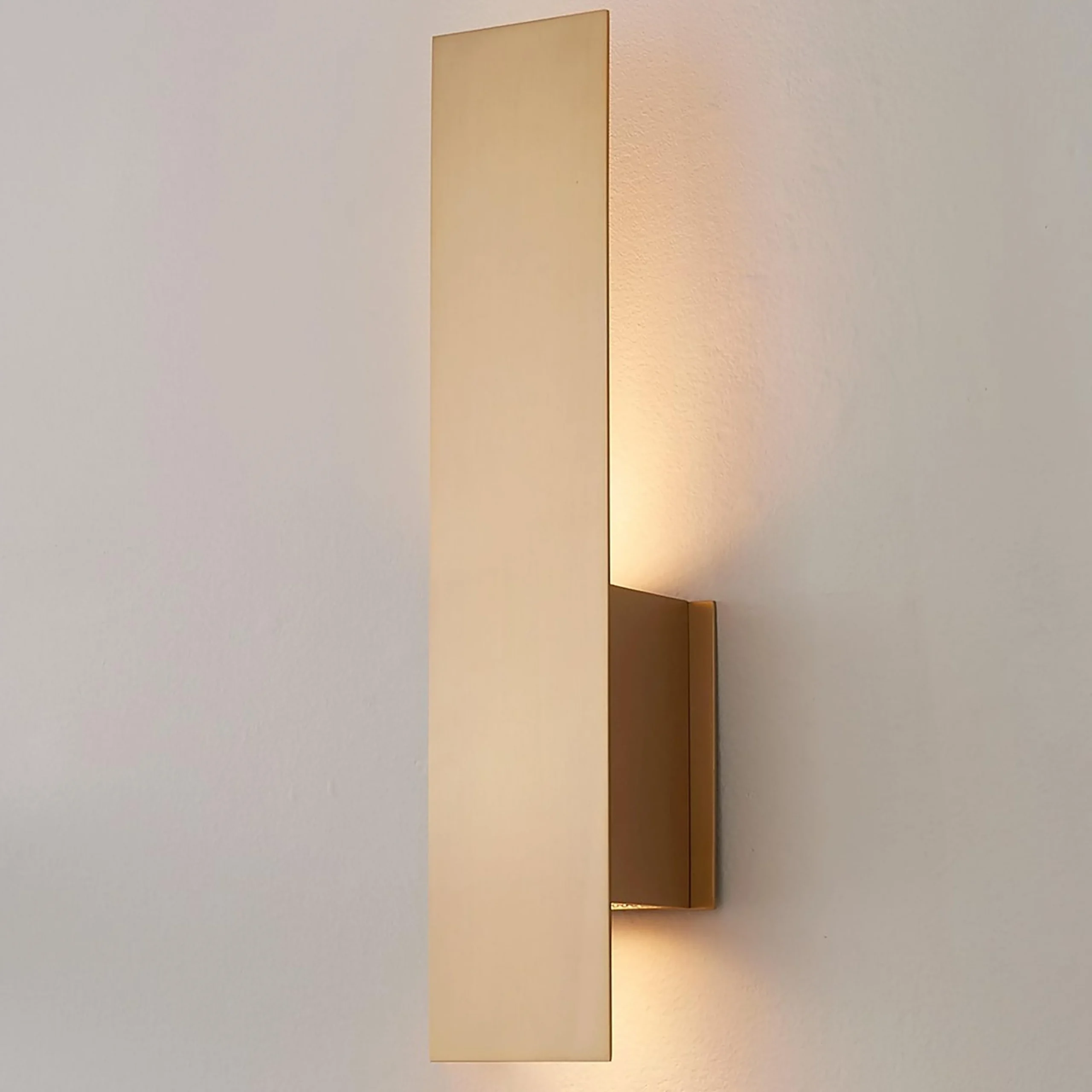 Modern Shielded Sconce