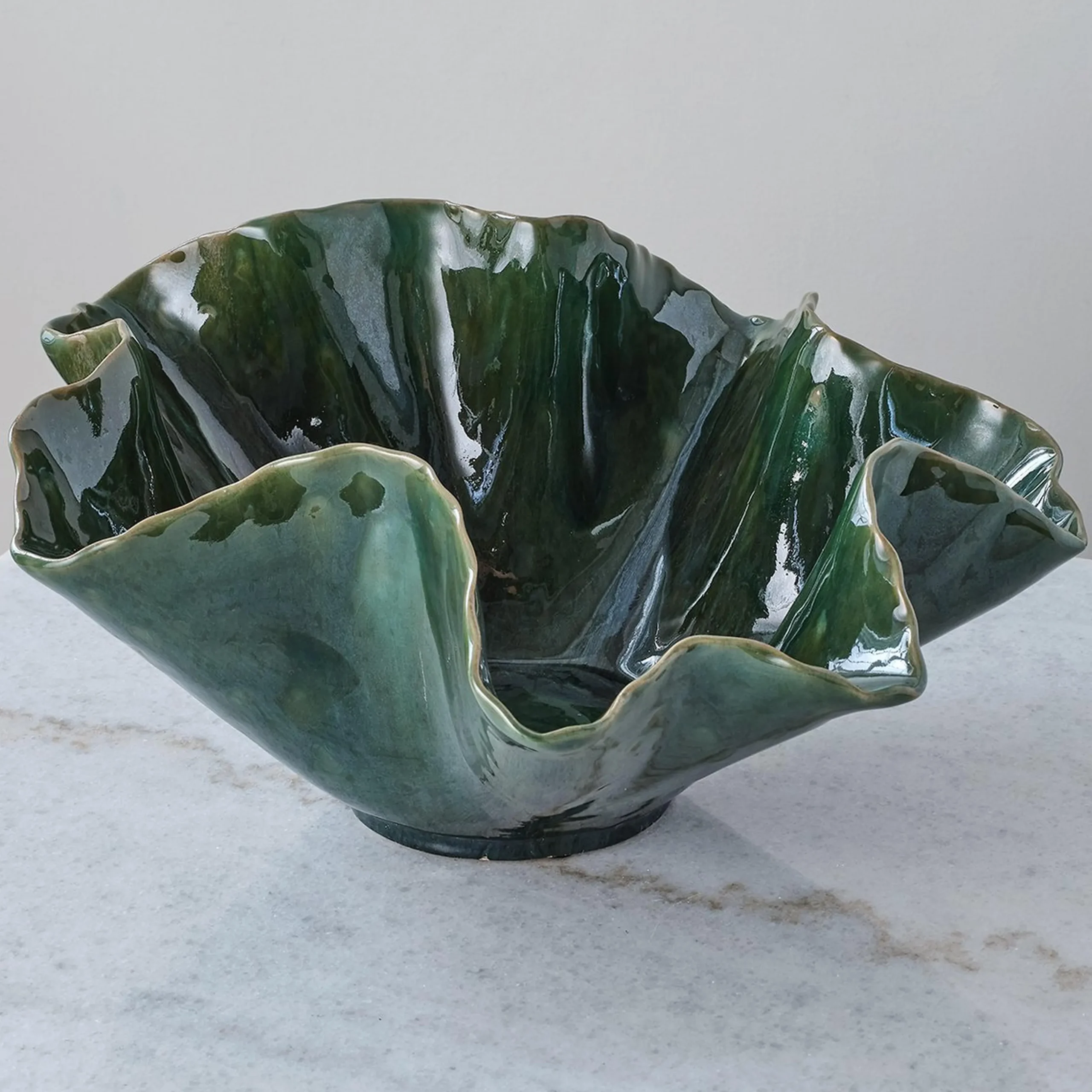 Mottled Ruffle Bowl